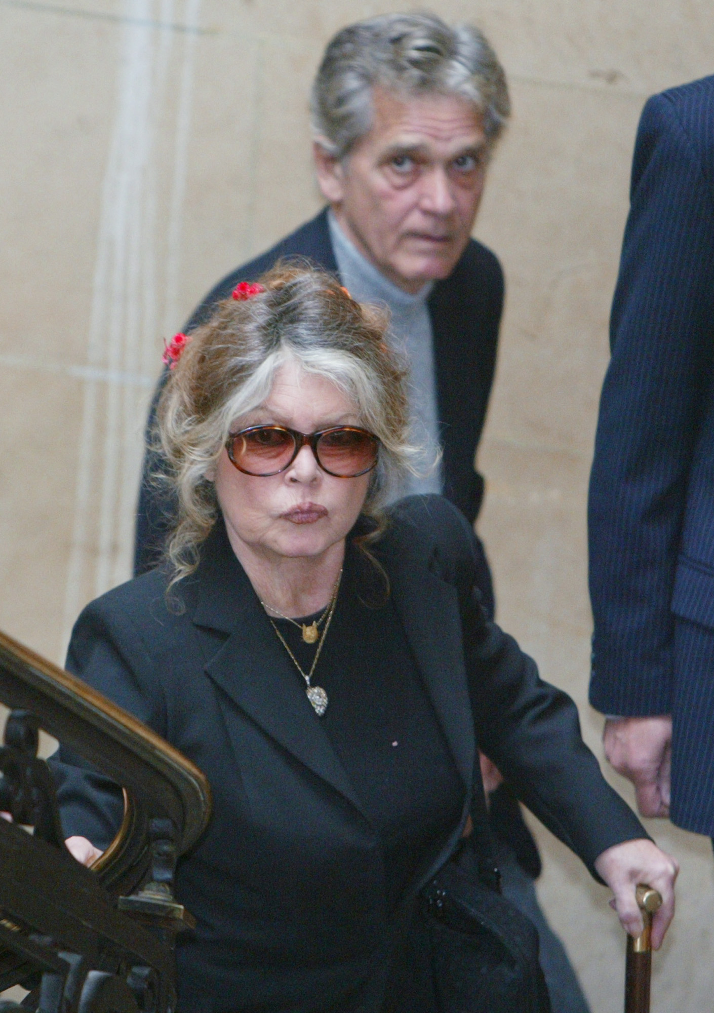Brigitte Bardot and Bernard d'Ormale at the correctional court of Parison May 6, 2004. | Source: Getty Images