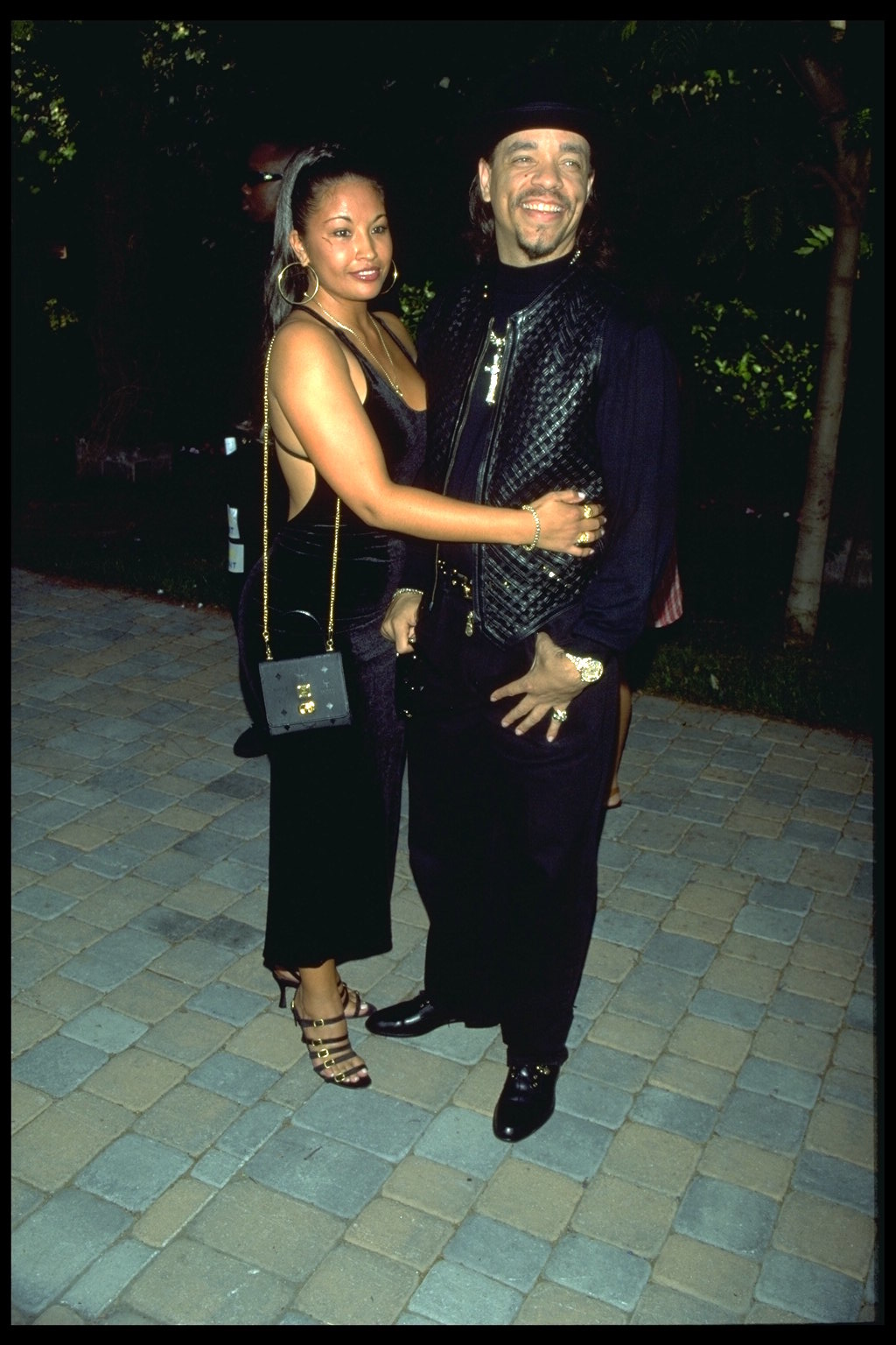 Darlene Ortiz with the rapper during the 1995 MTV Movie Awards | Source: Getty Images