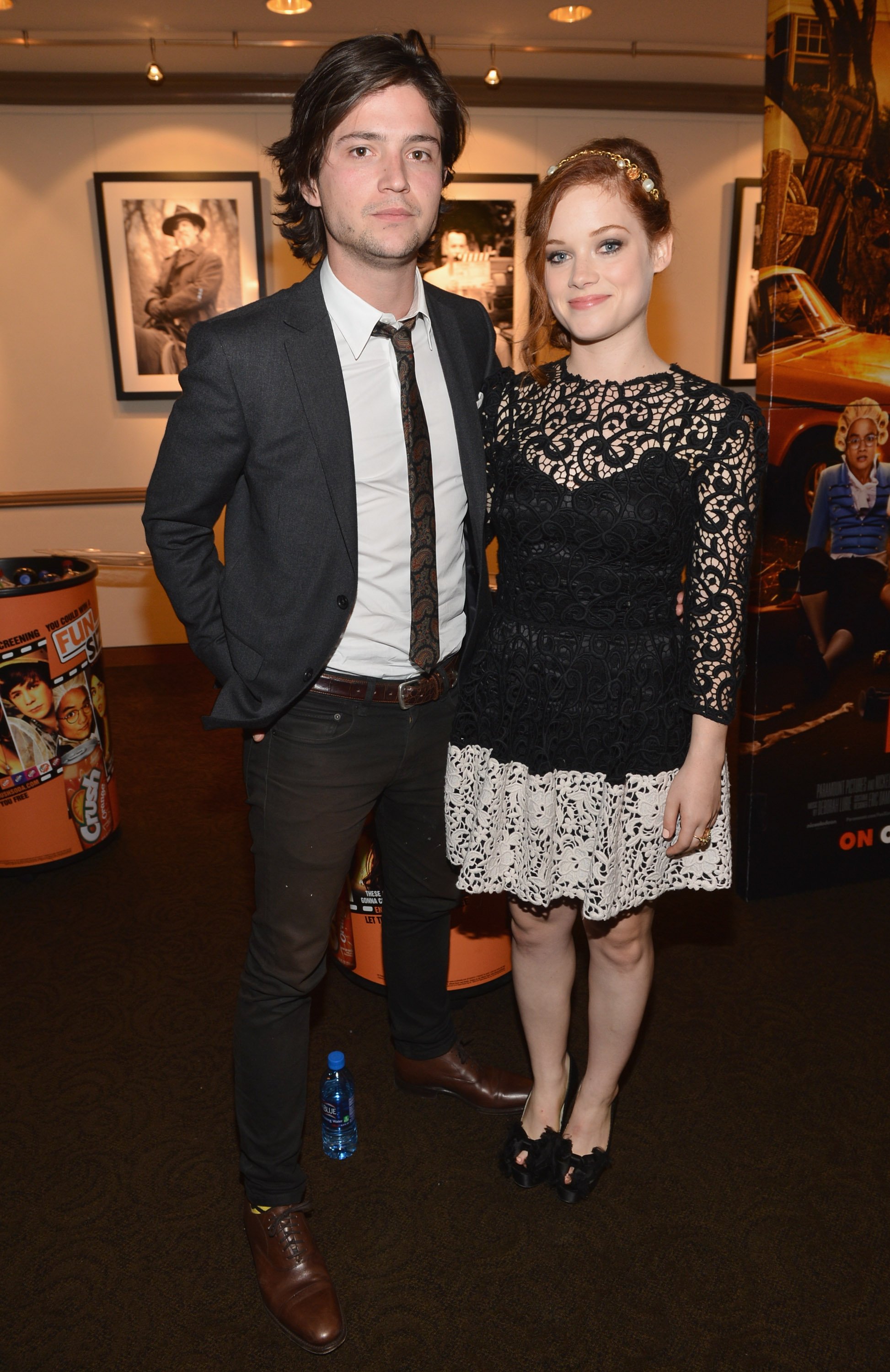 Thomas McDonell and Jane Levy arrive to the premiere of Paramount Pictures' "Fun Size" at Paramount Theater on the Paramount Studios lot on October 25, 2012 in Hollywood, California | Photo: Getty Images