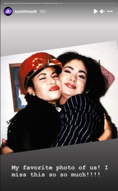 Selena Quintanilla's sister, Suzette shared a throwback of the two sisters on her Instagram Story. | Photo: Instagram/suzettesyld