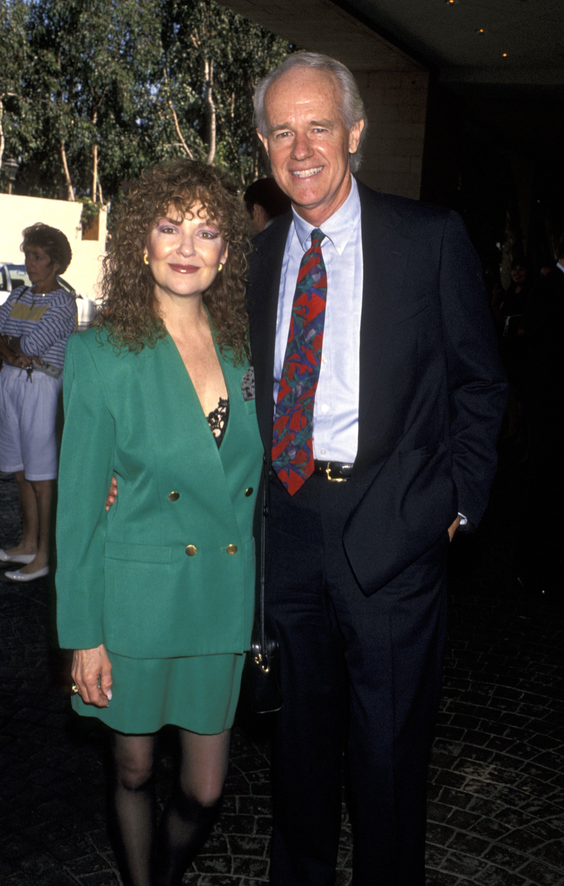 Shelley Fabares and Mike Farrell attend the Women In Film Emmy Nominee Luncheon at the Bel Age Hotel on September 10, 1994 in Wes Hollywood, California. | Source: Getty Images