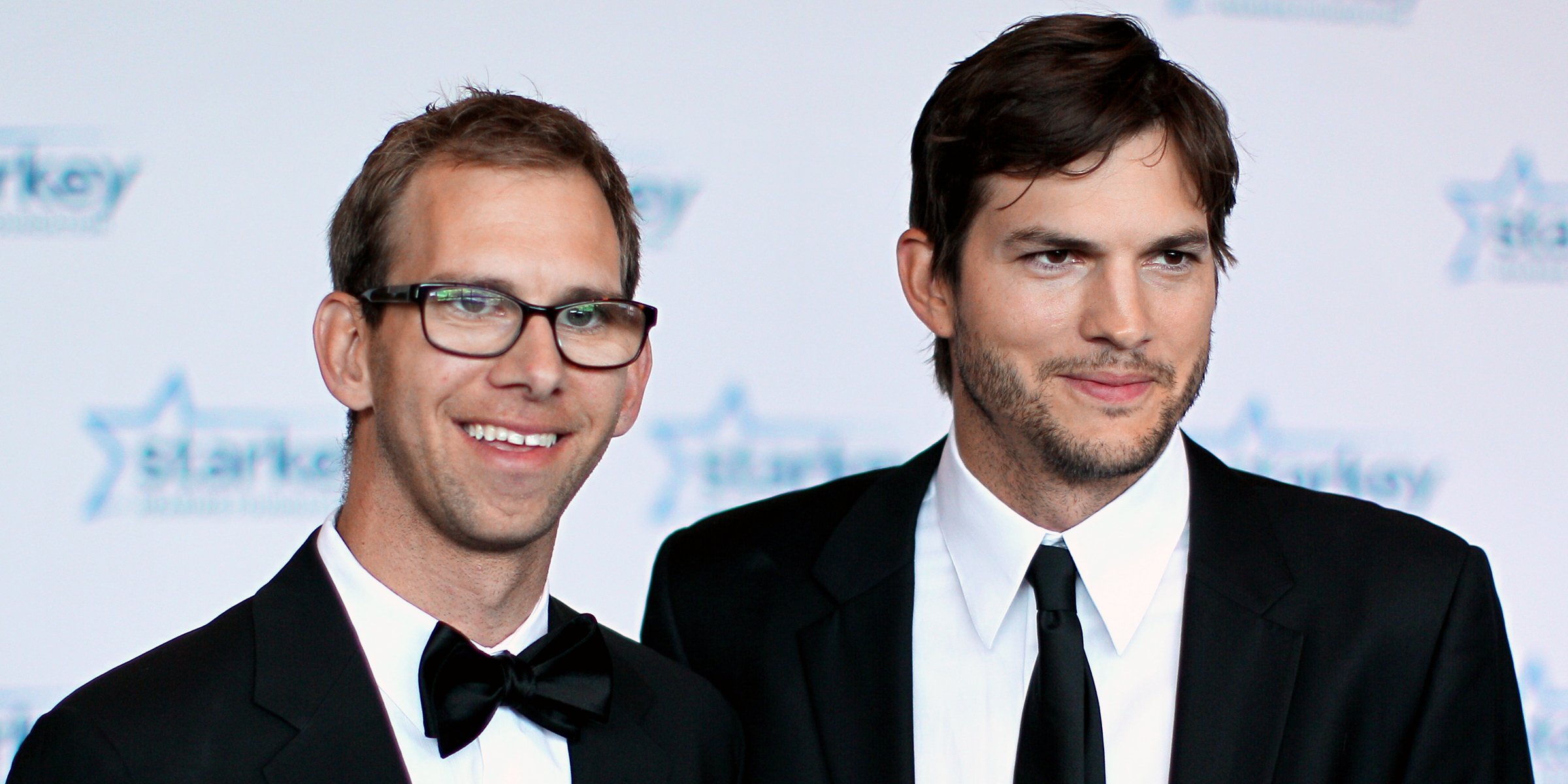 Ashton Kutcher and his brother Michael Kutcher. | Source: Getty Images