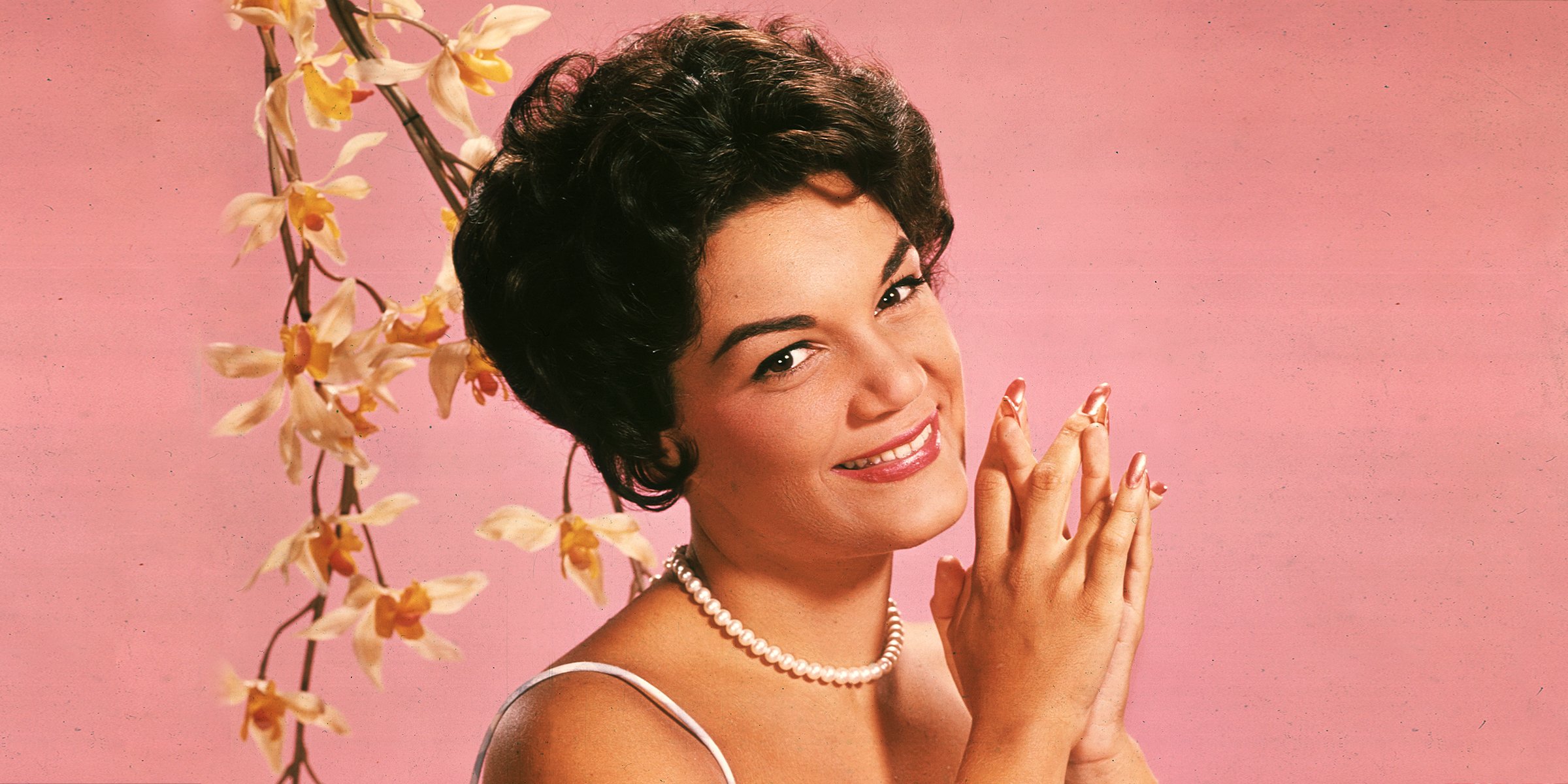 Singing Legend Connie Francis Turned 85 in 2022 — She Still Uses