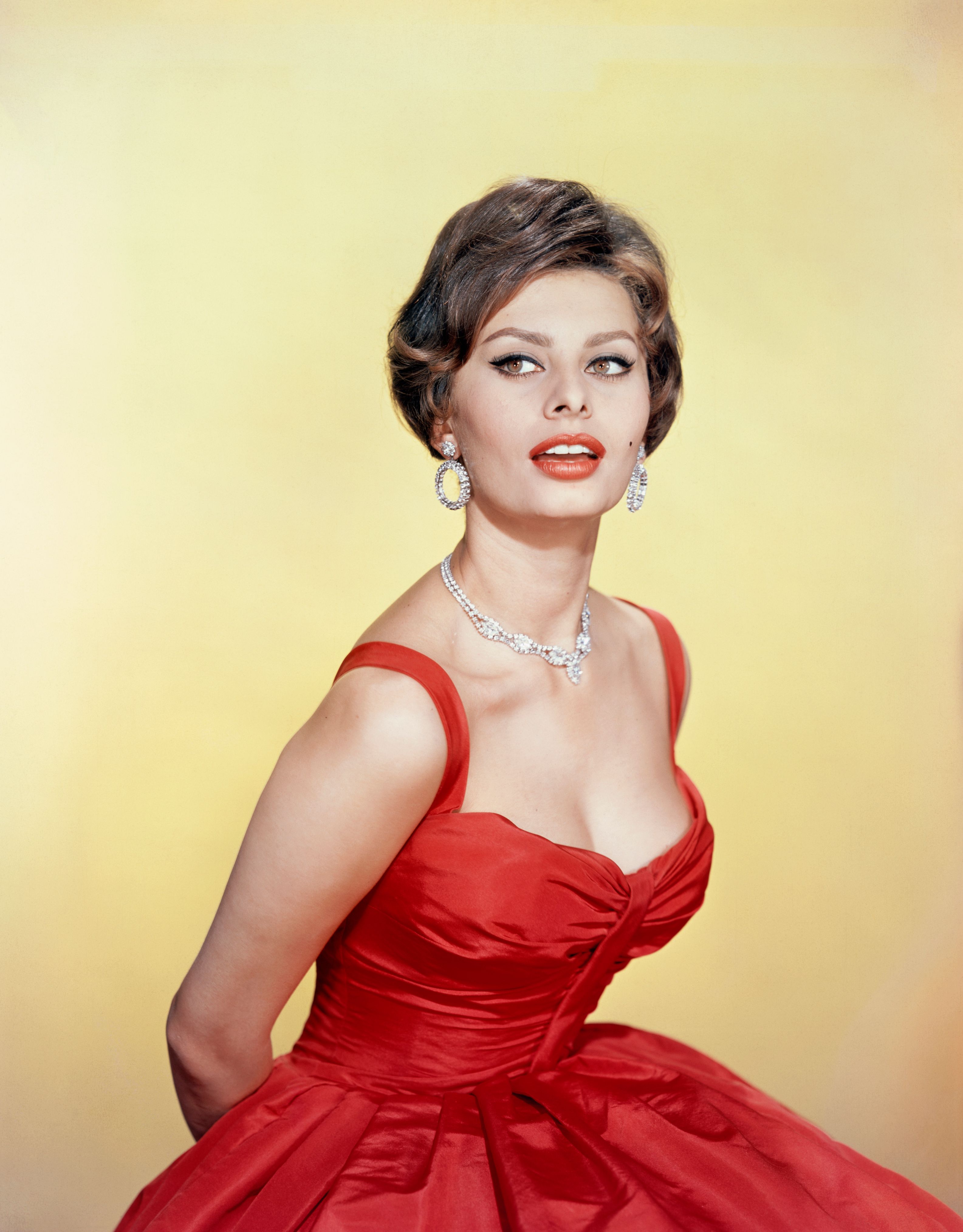 Sophia Loren poses for a portrait, circa 1934. | Source: Getty Images