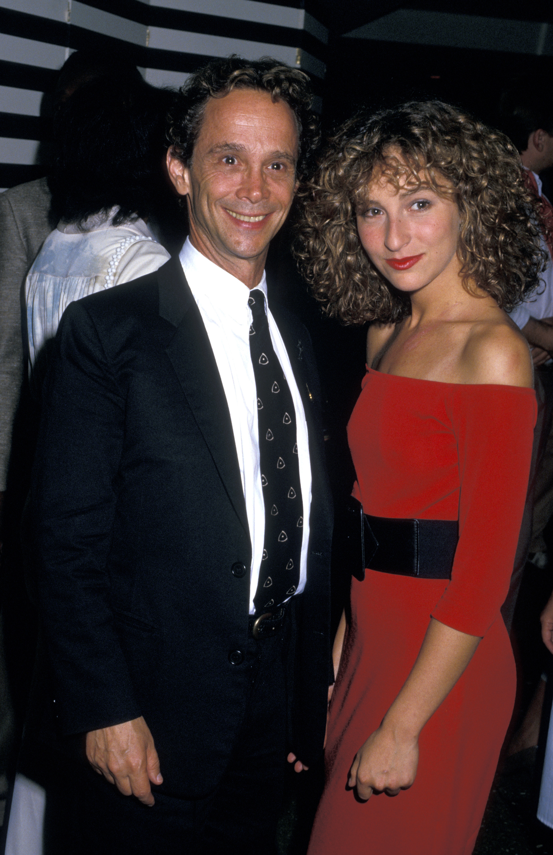 Joel and Jennifer Grey at the "Dirty Dancing" premiere in New York City, 1987 | Source: Getty Images