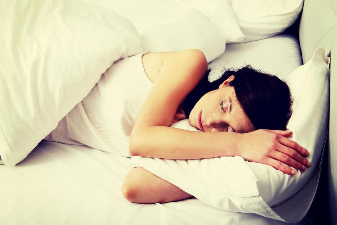 Mujer descansando. | Foto: Shutterstock Mujer descansando. | Foto: Shutterstock