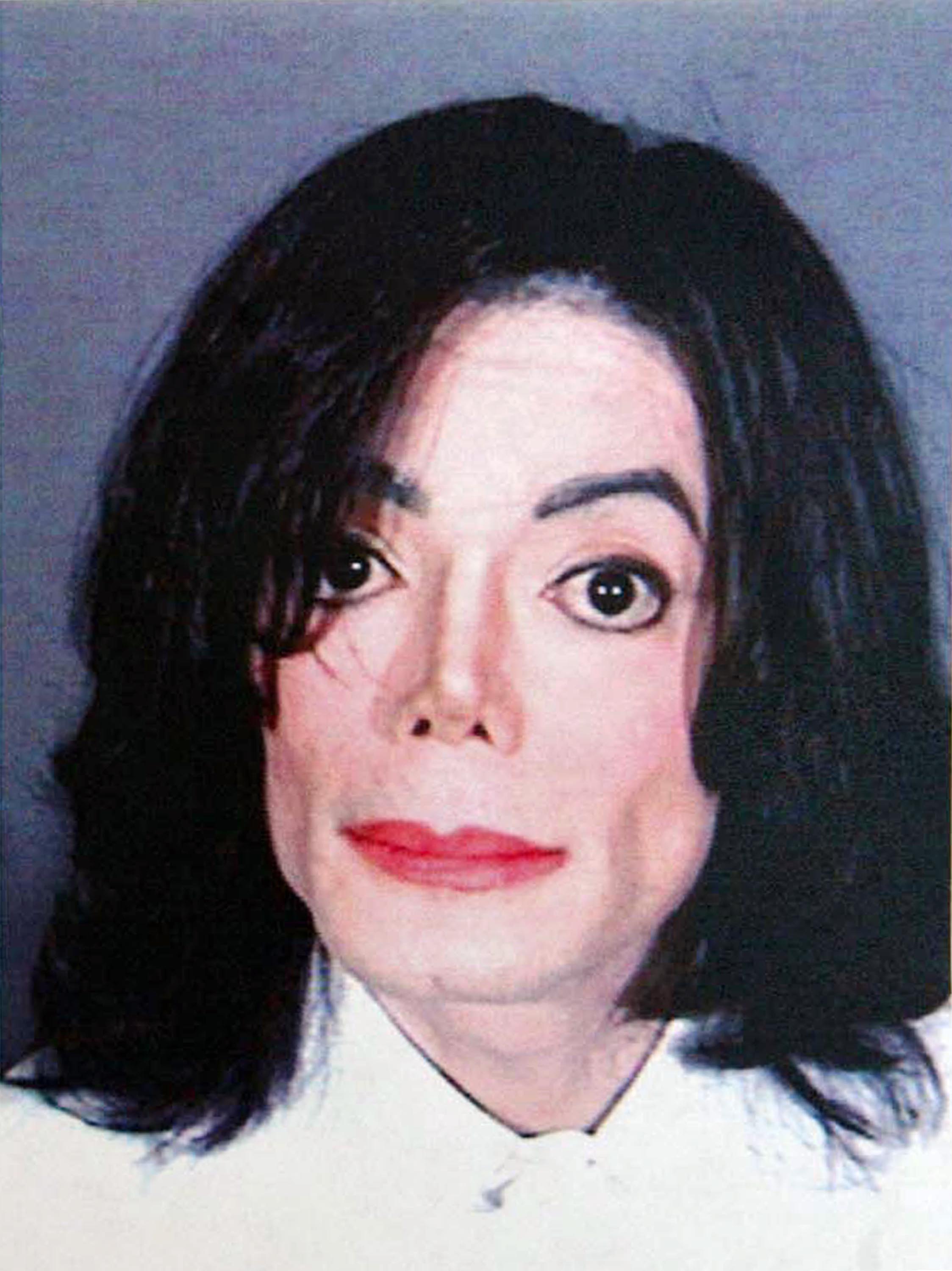 Michael Jackson seen on November 20, 2003 in Santa Maria, California | Source: Getty Images