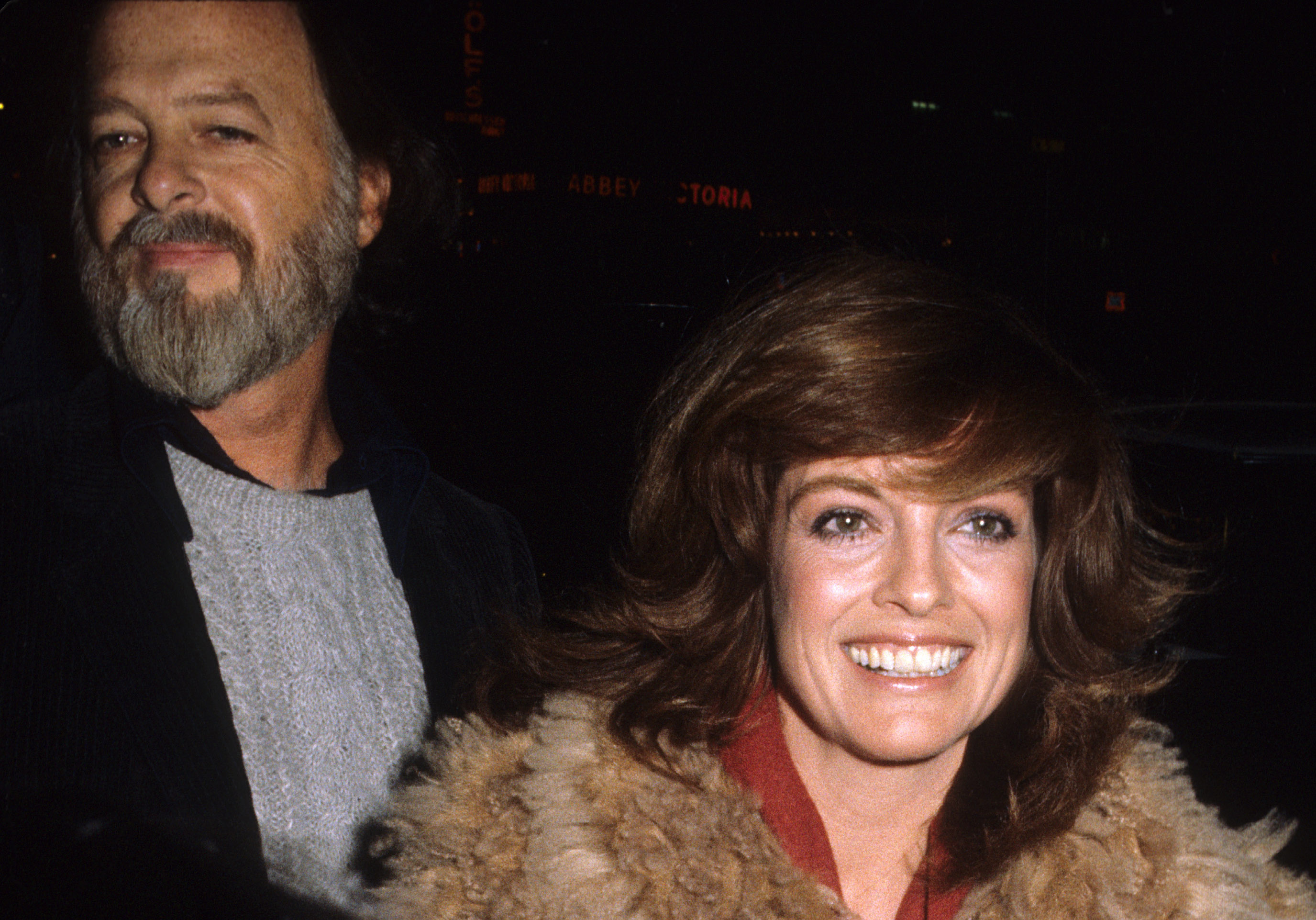 Ed Thrasher and the actress pictured at the musical "Dancin" on February 24, 1982 | Source: Getty Images