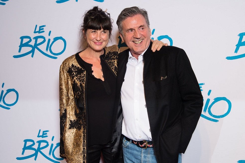 Le comédien Daniel Auteuil et sa compagne Aude Ambroggi | Photo : Getty Images