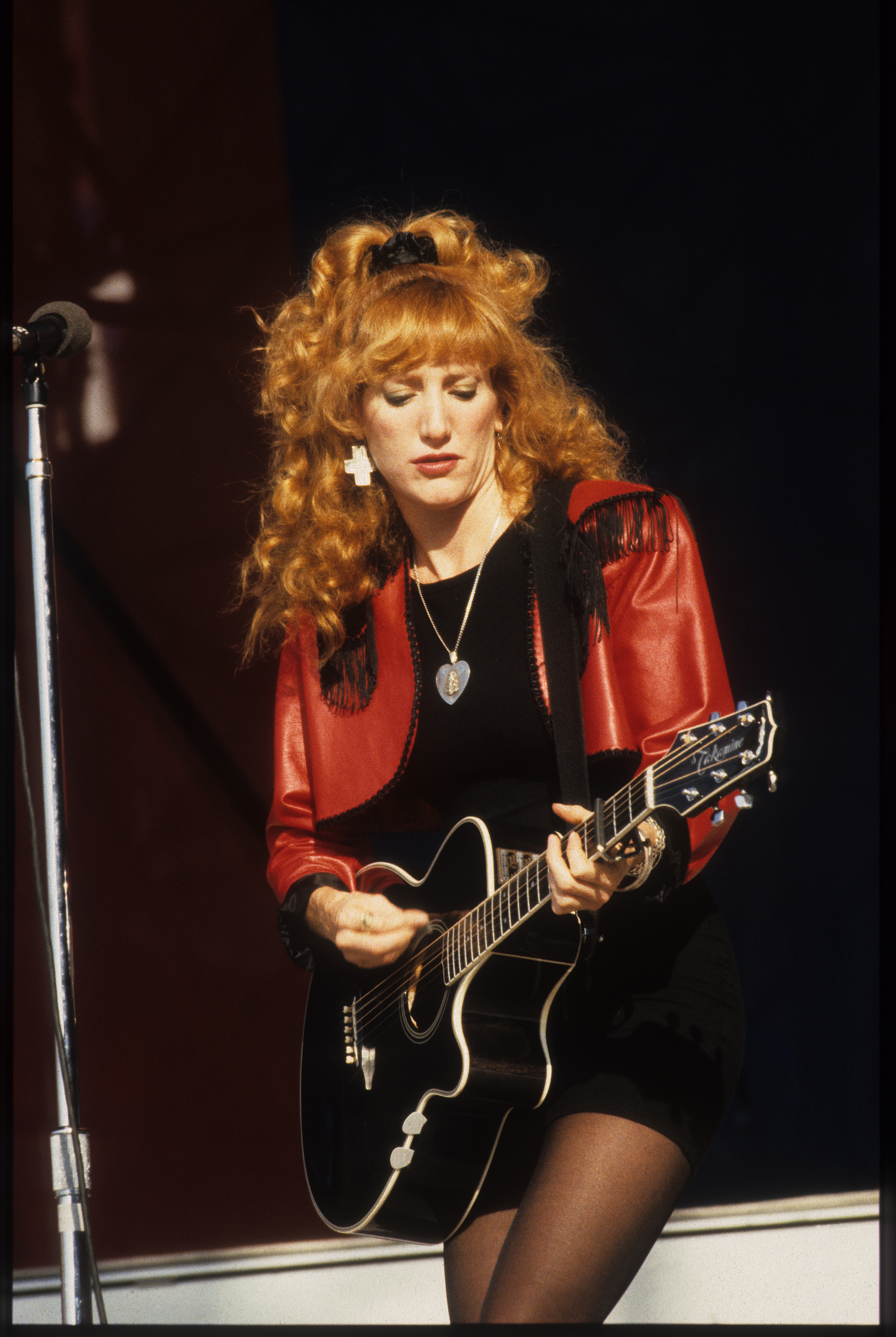 Patti Scialfa performs on stage on June 28, 1988 | Source: Getty Images