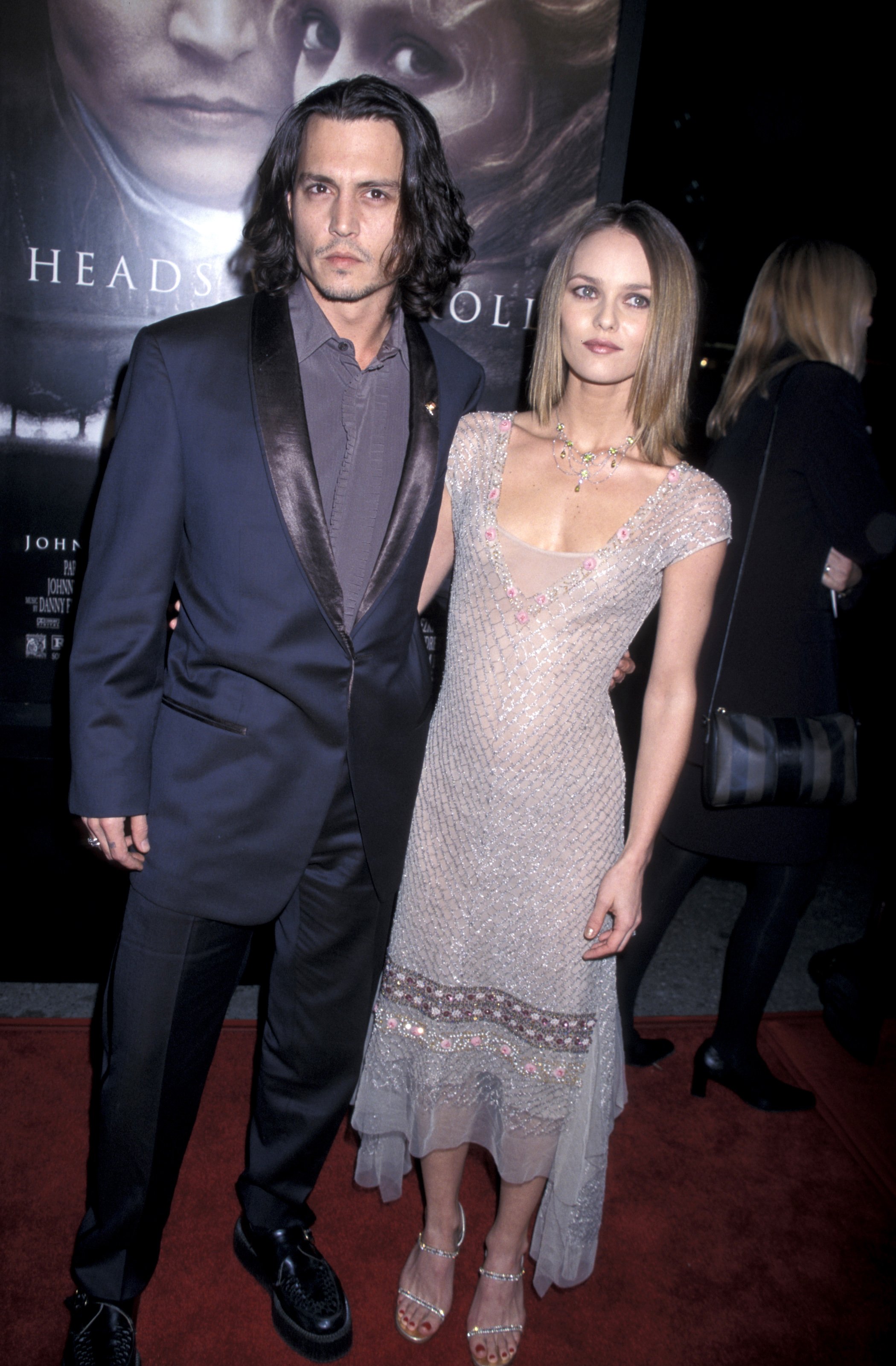 Johnny Depp and Vanessa Paradis at the premiere of "Sleepy Hollow" on November 17, 1999. | Source: Ron Galella/Ron Galella Collection/Getty Images