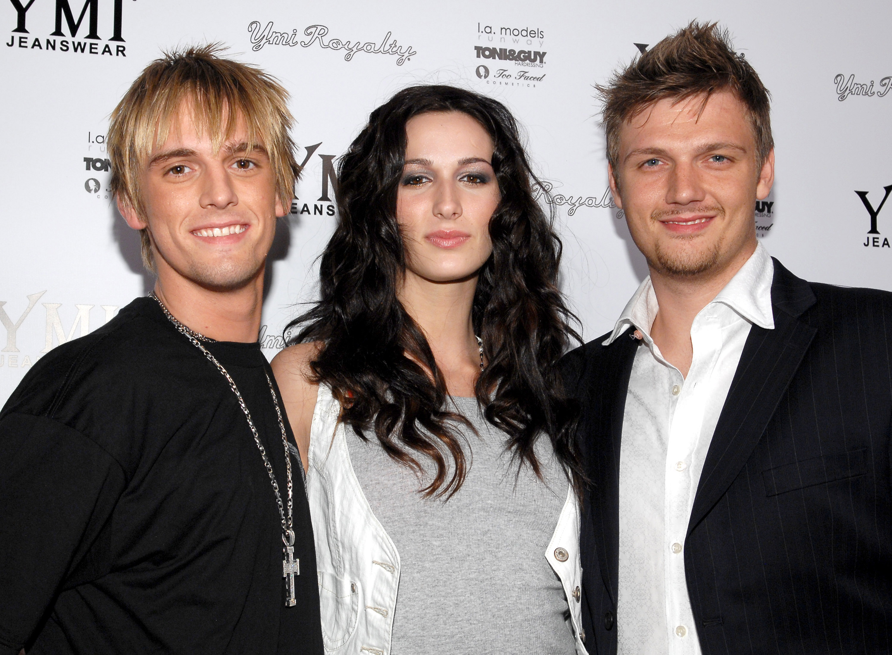 Aaron Carter, with his siblings Angel and Nick Carter are at YMI Jeans Fashion Show and Party in California on October 10, 2006. | Source: Getty Images
