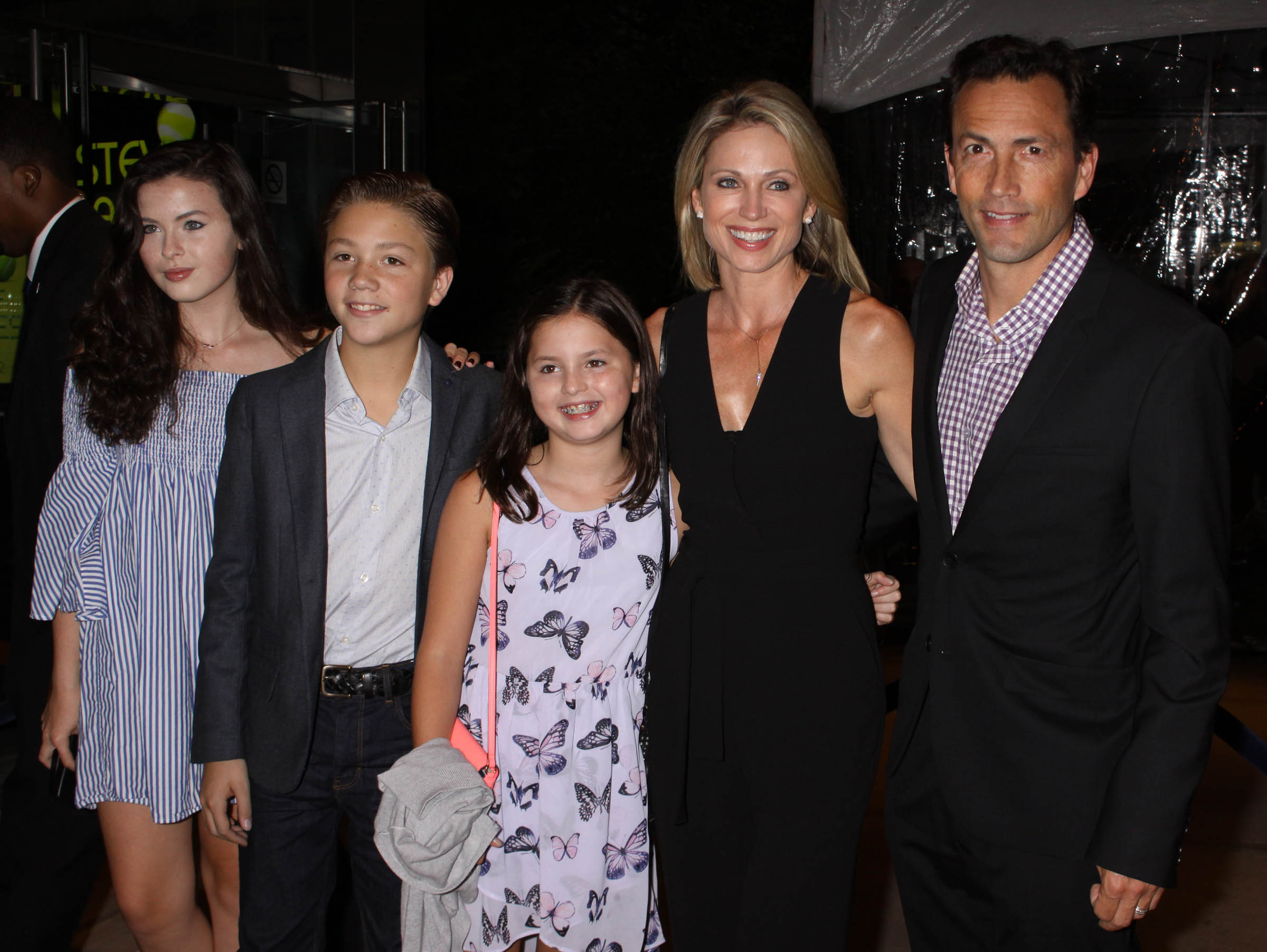 Amy Robach, Andrew Shue, and their children on September 19, 2017, in New York City. | Source Getty Images
