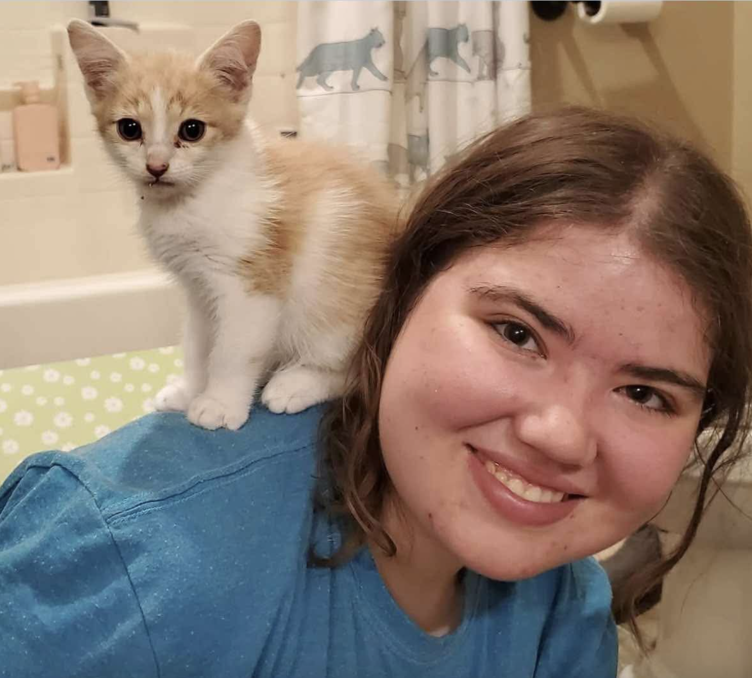 Serena Bennett is pictured with a rescue kitten, dated May 21, 2025 | Source: Facebook/Lakelowellanimalrescue