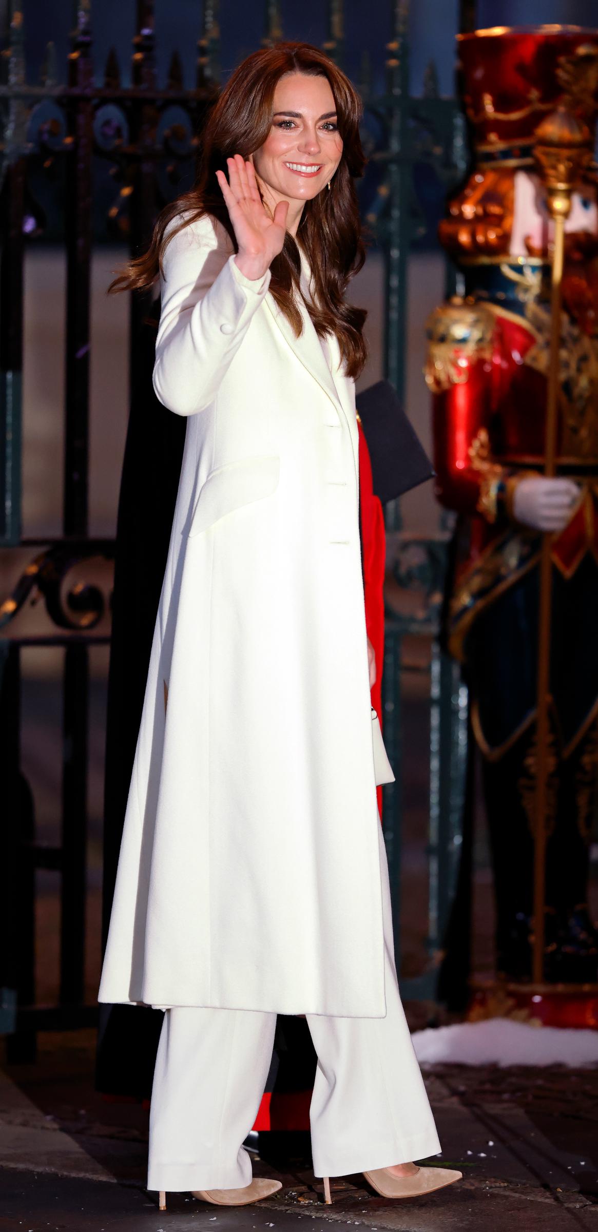 Princess Catherine at the "Together At Christmas" Carol Service at Westminster Abbey in London, England on December 8, 2023 | Source: Getty Images