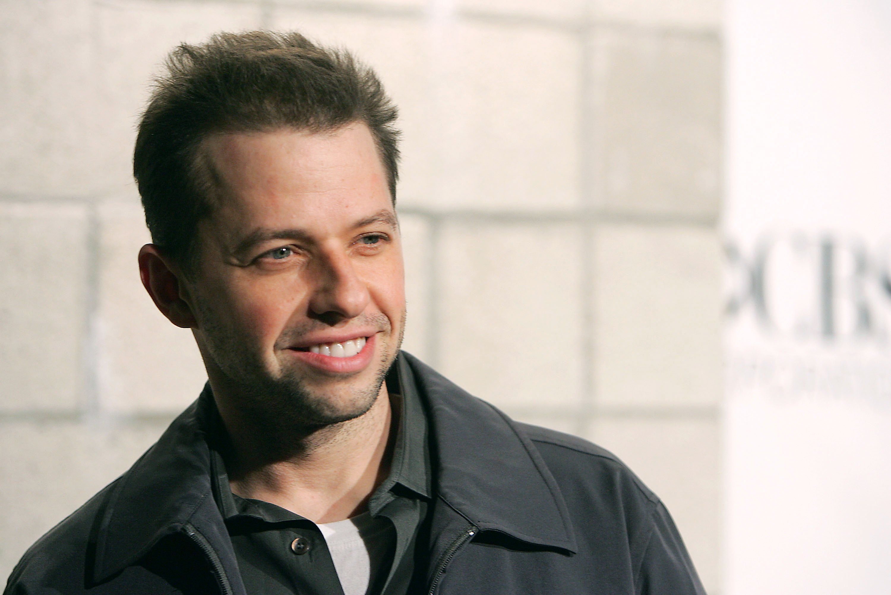 Jon Cryer arrives at the CBS, Paramount, UPN, Showtime, King World TCA Party. | Source: Getty Images