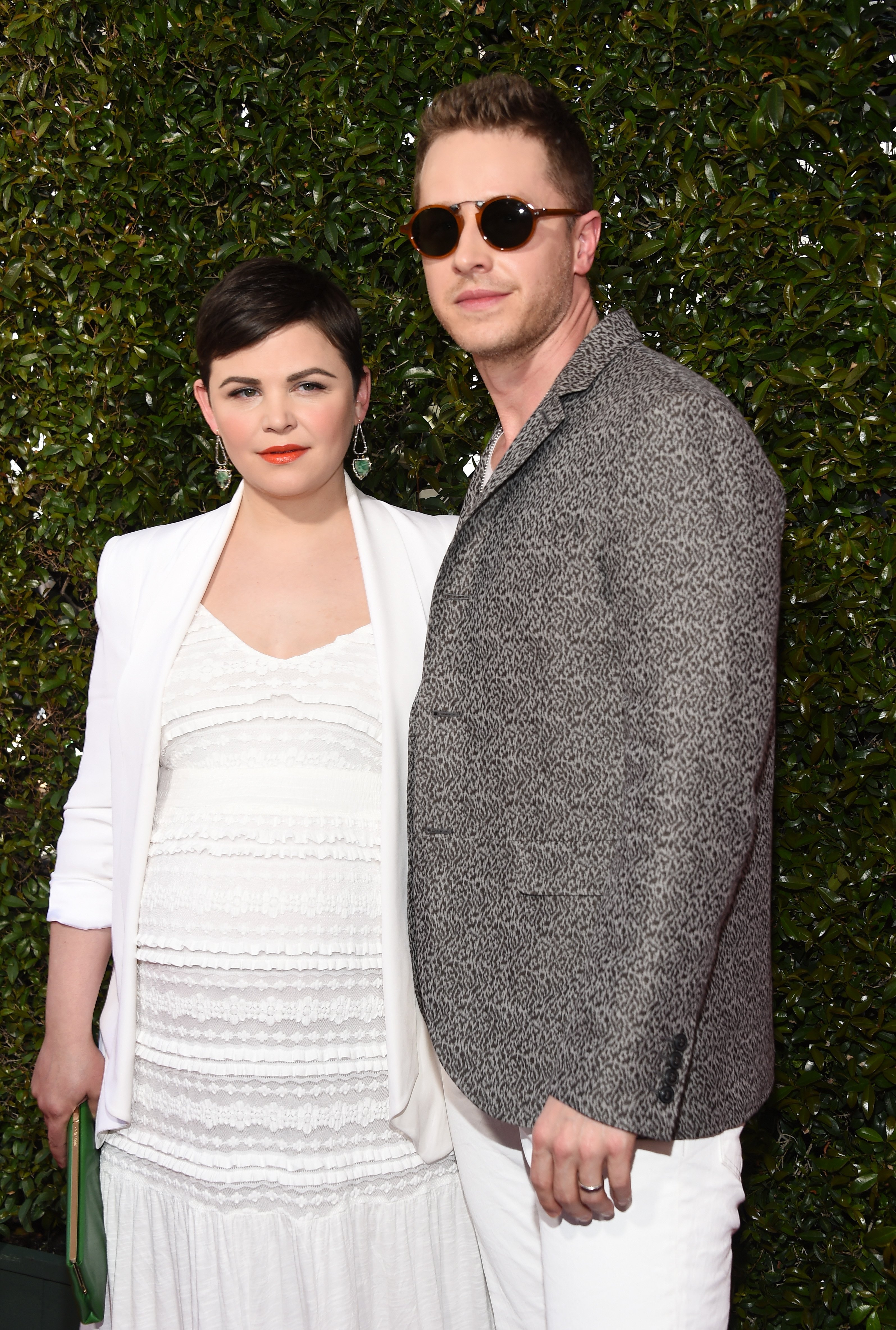 Ginnifer Goodwin and Josh Dallas pose on the red carpet at the John Varvatos 13th Annual Stuart House Benefit presented by Chrysler with kids' tent by Hasbro Studios on April 17, 2016, in Los Angeles | Source: Getty Images