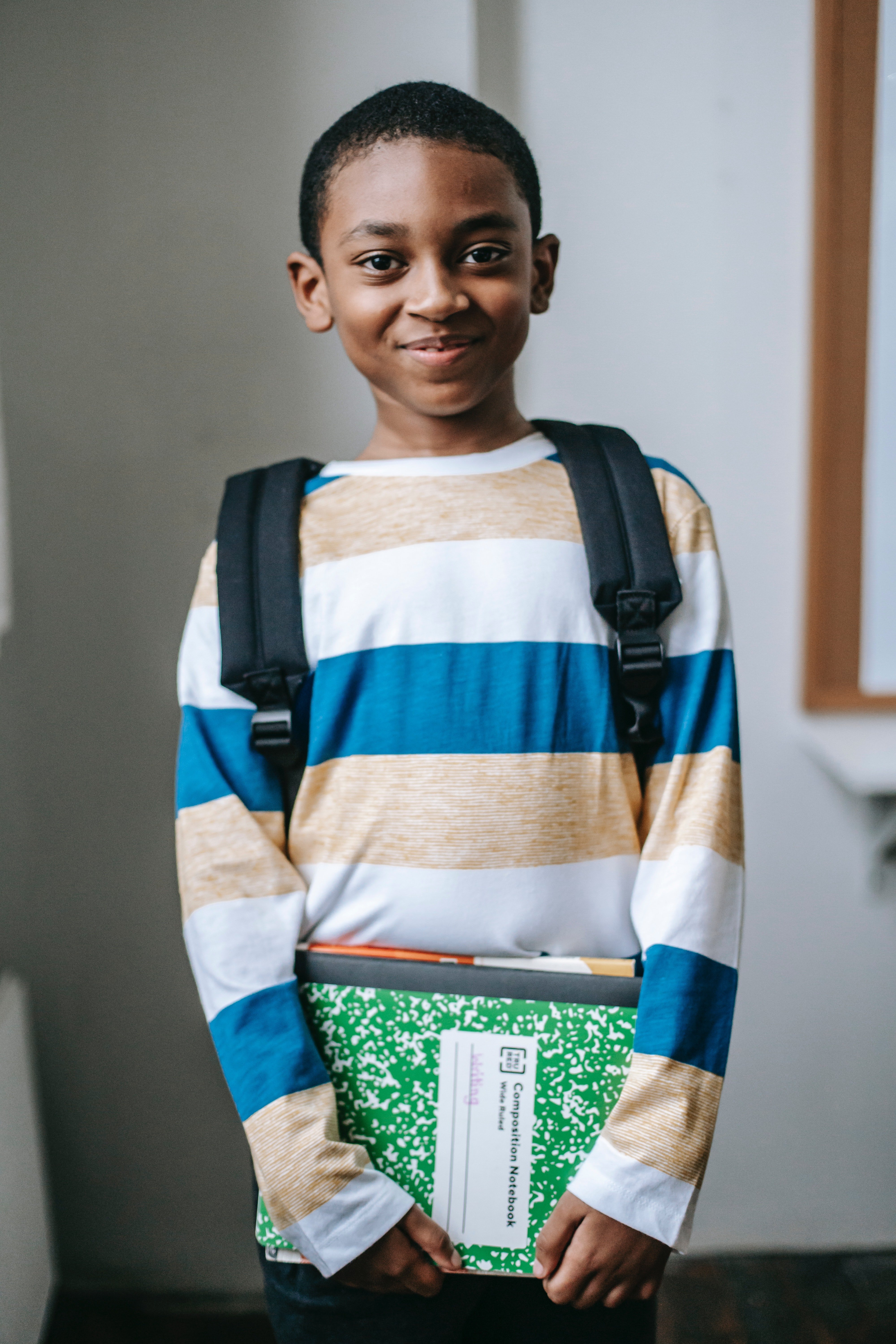 Little Johnny stayed calm and tackled his teacher's questions confidently. | Photo: Pexels