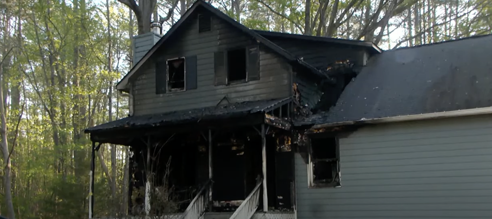 The aftermath of the fire as seen as seen in a YouTube video dated April 9, 2024 | Source: Youtube.com/@AtlantaNewsFirst