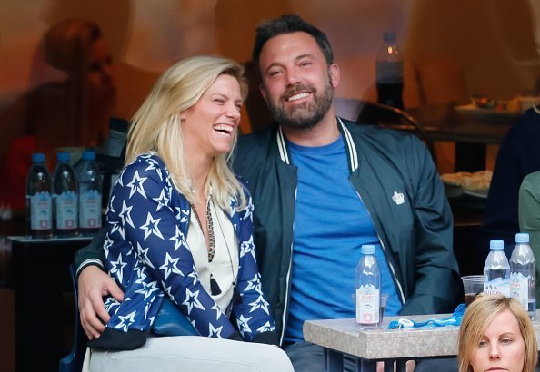 Ben Affleck and Lindsay Shookus attend the 2017 US Open Tennis Championships at Arthur Ashe Stadium on September 10, 2017 in New York City | Photo: Getty Images