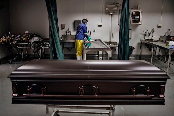  Le cercueil contenant les restes d'un patient malade.|Photo : Getty Images