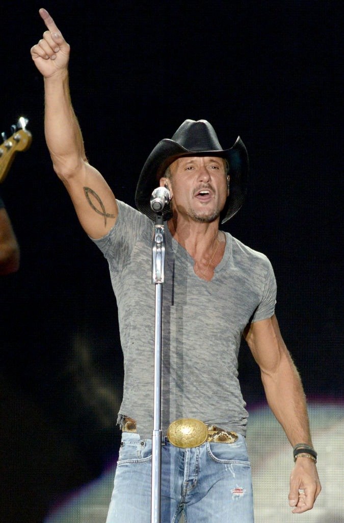 Tim McGraw performs during his Two Lanes of Freedom Tour at the Lake Tahoe Outdoor Arena at Harveys on July 16, 2013 | Photo: Getty Images
