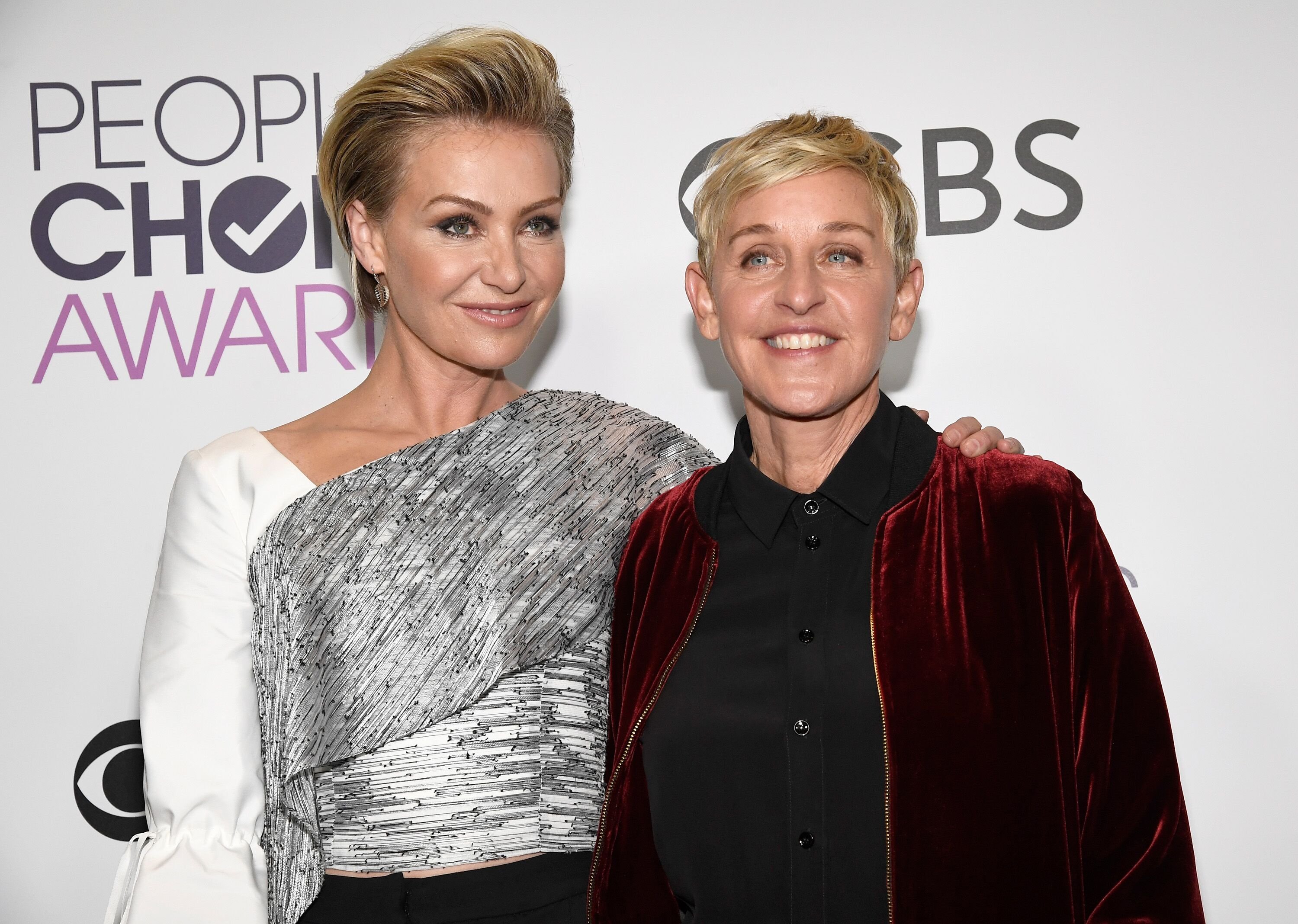 Ellen DeGeneres and wife Portia de Rossi at the People's Choice Awards| Source: Getty Images