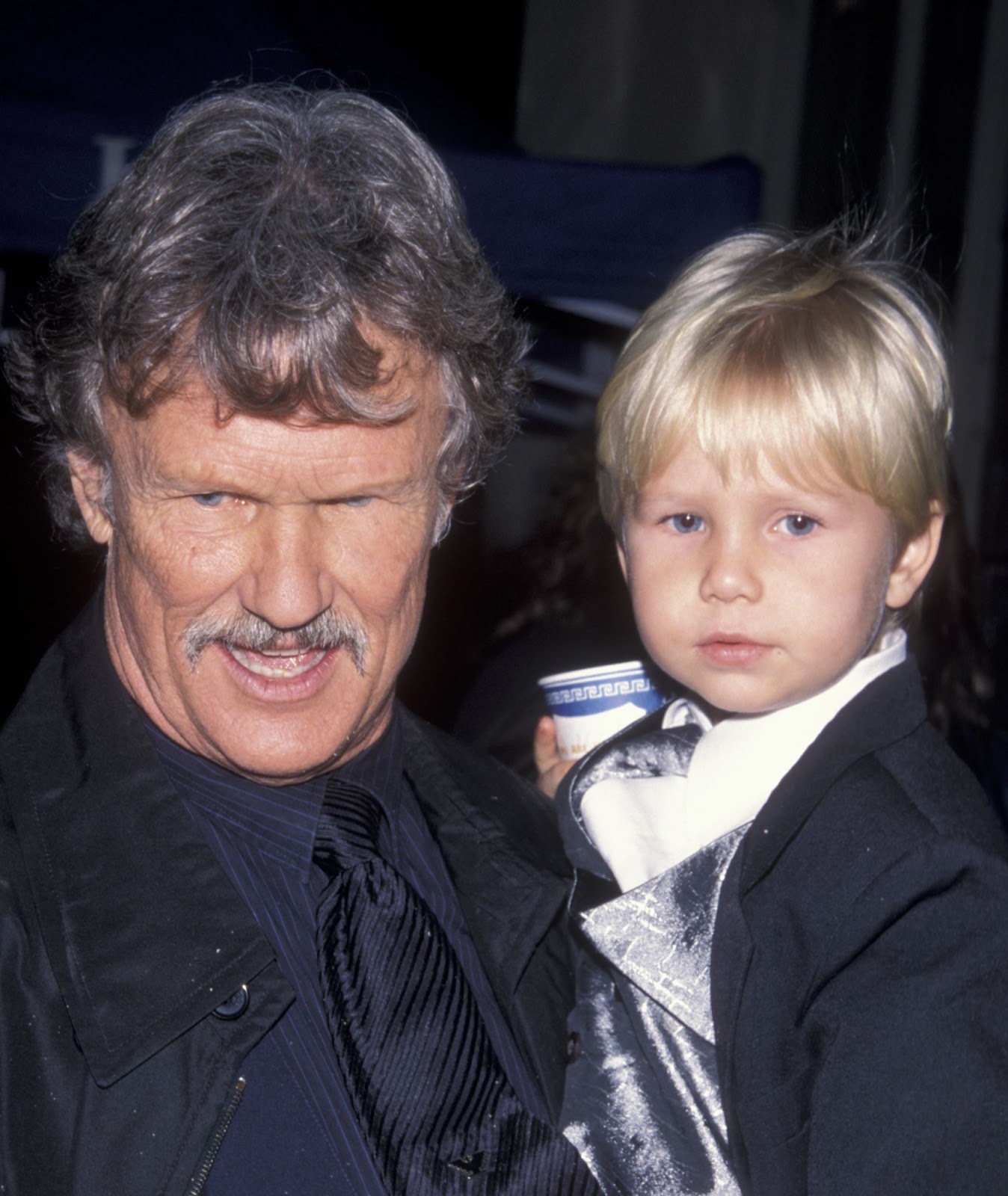 Kris and Blake Kristofferson at the taping of "An All-Star Tribute Honoring Johnny Cash" on April 7, 1999, in New York. | Source: Getty Images