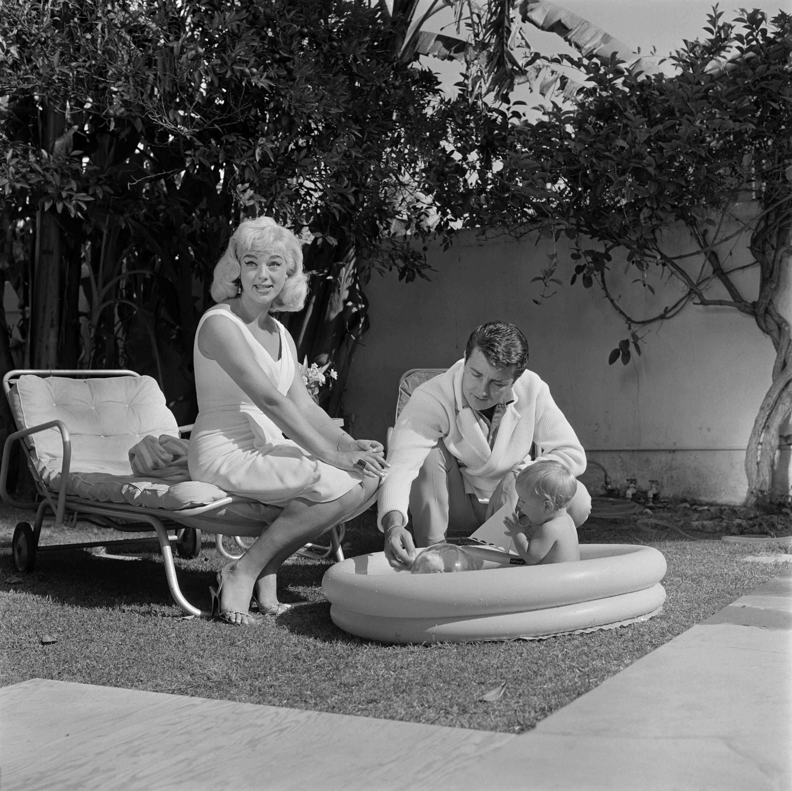 Diane Dors with Richard Dawson, and their son, Mark, at home in an image dated September 20, 1960. | Source: CBS/Getty Images