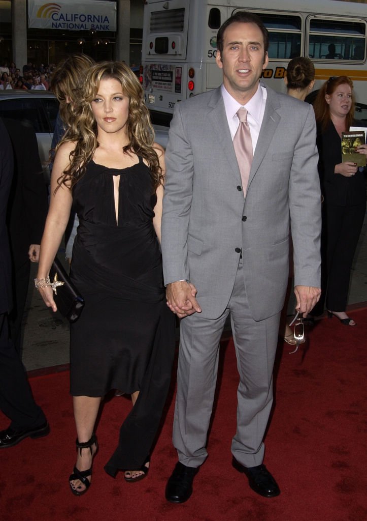  Lisa Marie Presley, daughter of Elvis Presley, and actor Nicolas Cage attend the Los Angeles Premiere of MGM's "Windtalkers" at Grauman's Chinese Theatre on June 11, 2002 | Source: Getty Images
