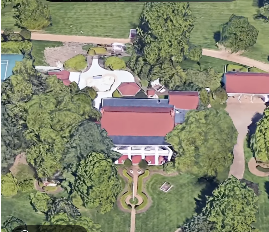 Aerial view of Dolly Patron and Carl Dean's home | Source: YouTube/@Global_Real_Estates