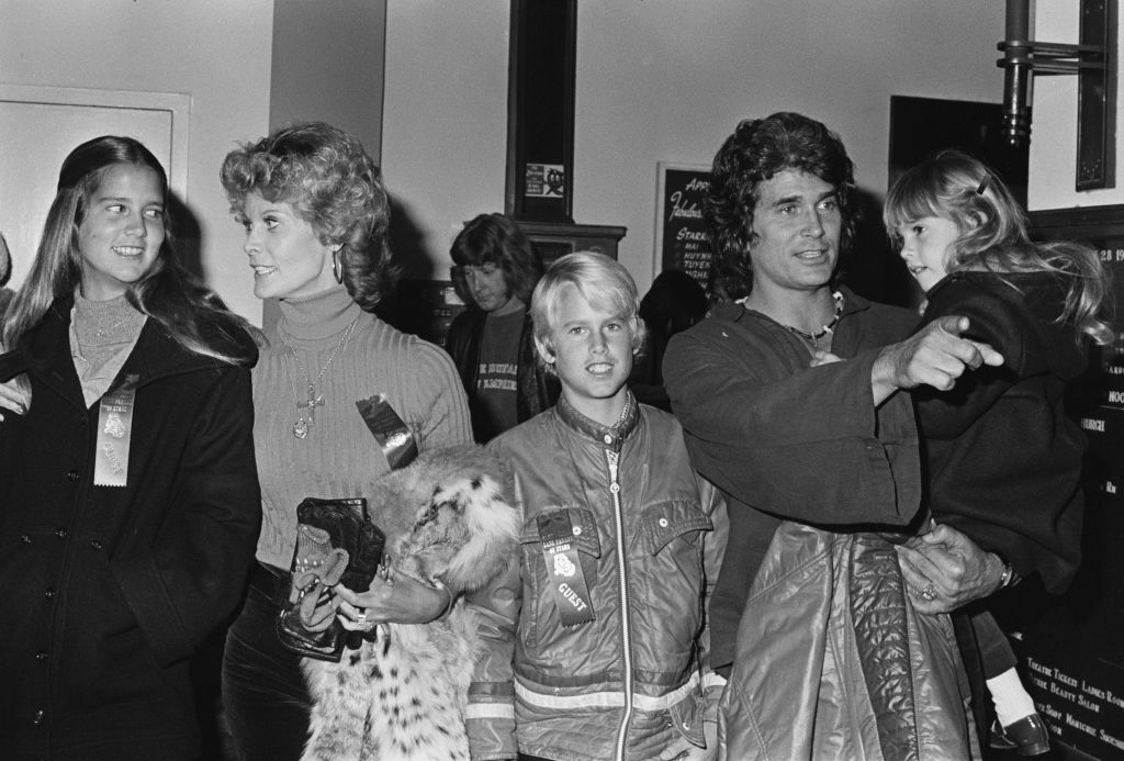 Michael Landon with his wife, Marjorie Lynn Landon, and their children in Los Angeles, California,1976 | Source: Michael Ochs Archives/Getty Images