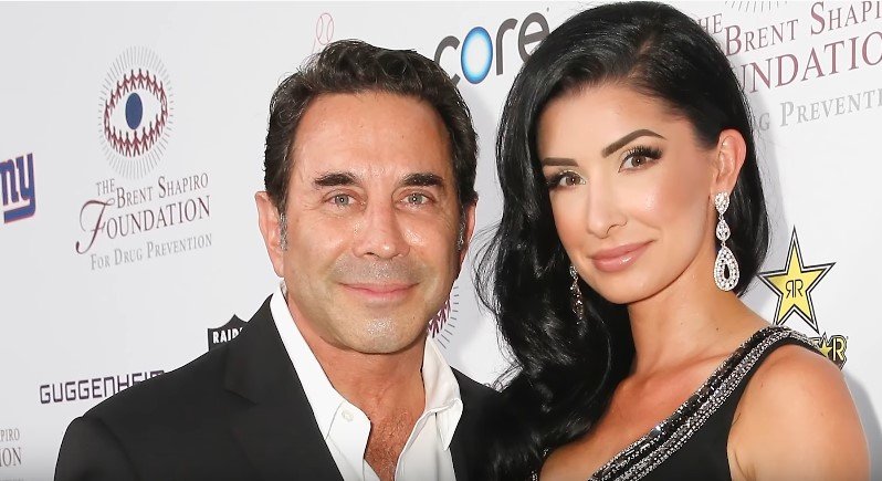 Photo of Dr Paul Nassif and his wife, Brittany Nassif together at an event | Photo: Youtube / The List