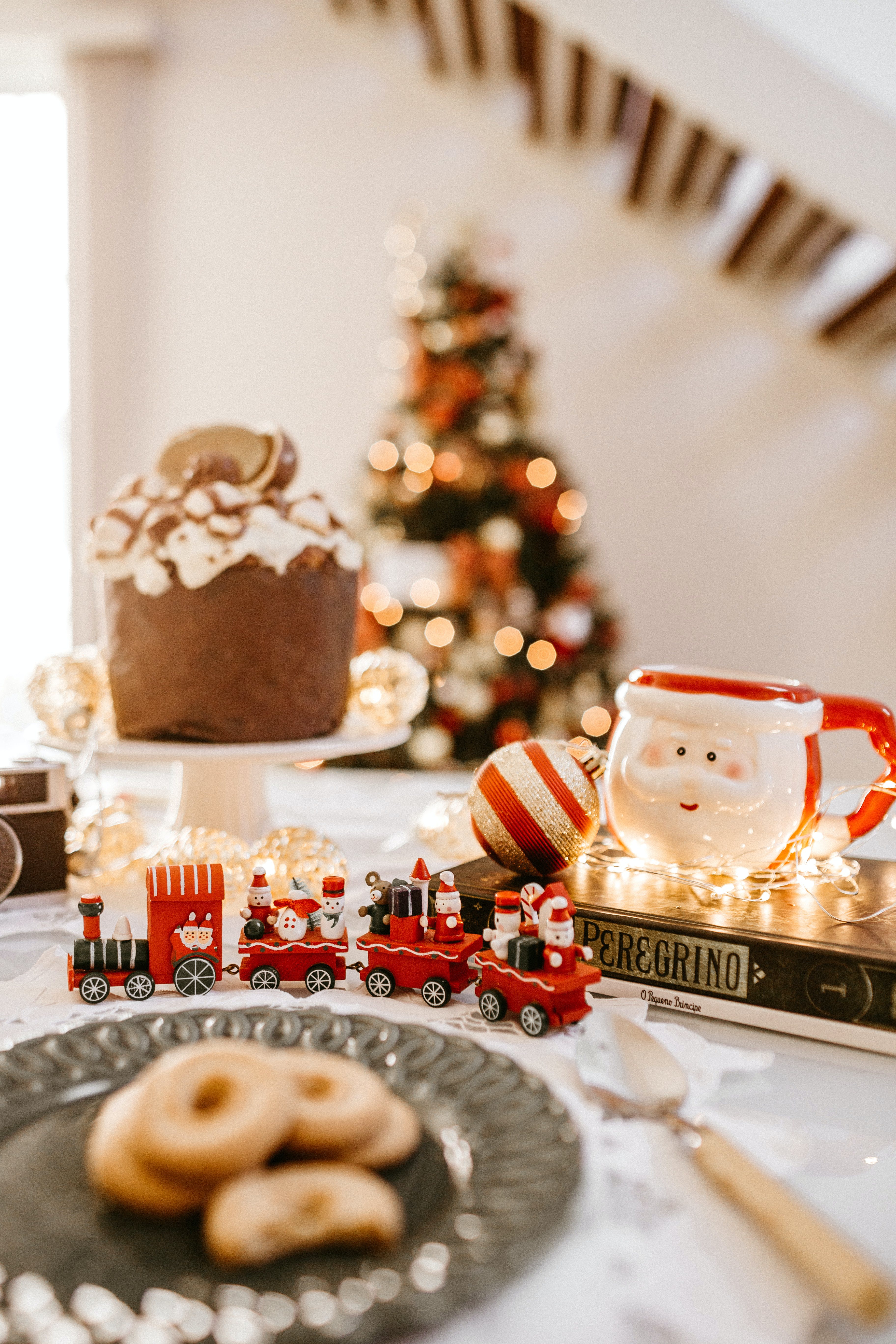 Christmas decoration | Source: Pexels