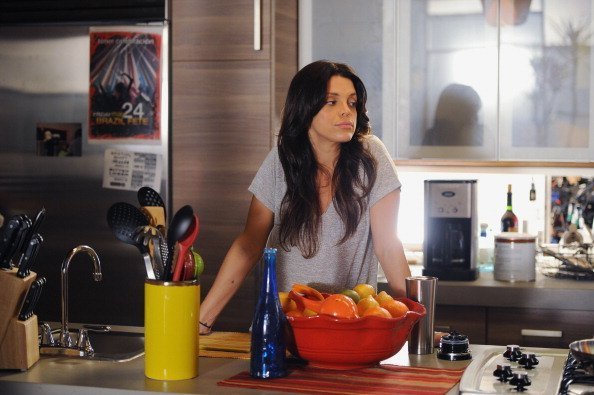 Vanessa Ferlito as Charlie Demarco on "King's Castle" | Photo: Getty Images Vanessa Ferlito as Charlie Demarco on "King's Castle" | Photo: Getty Images