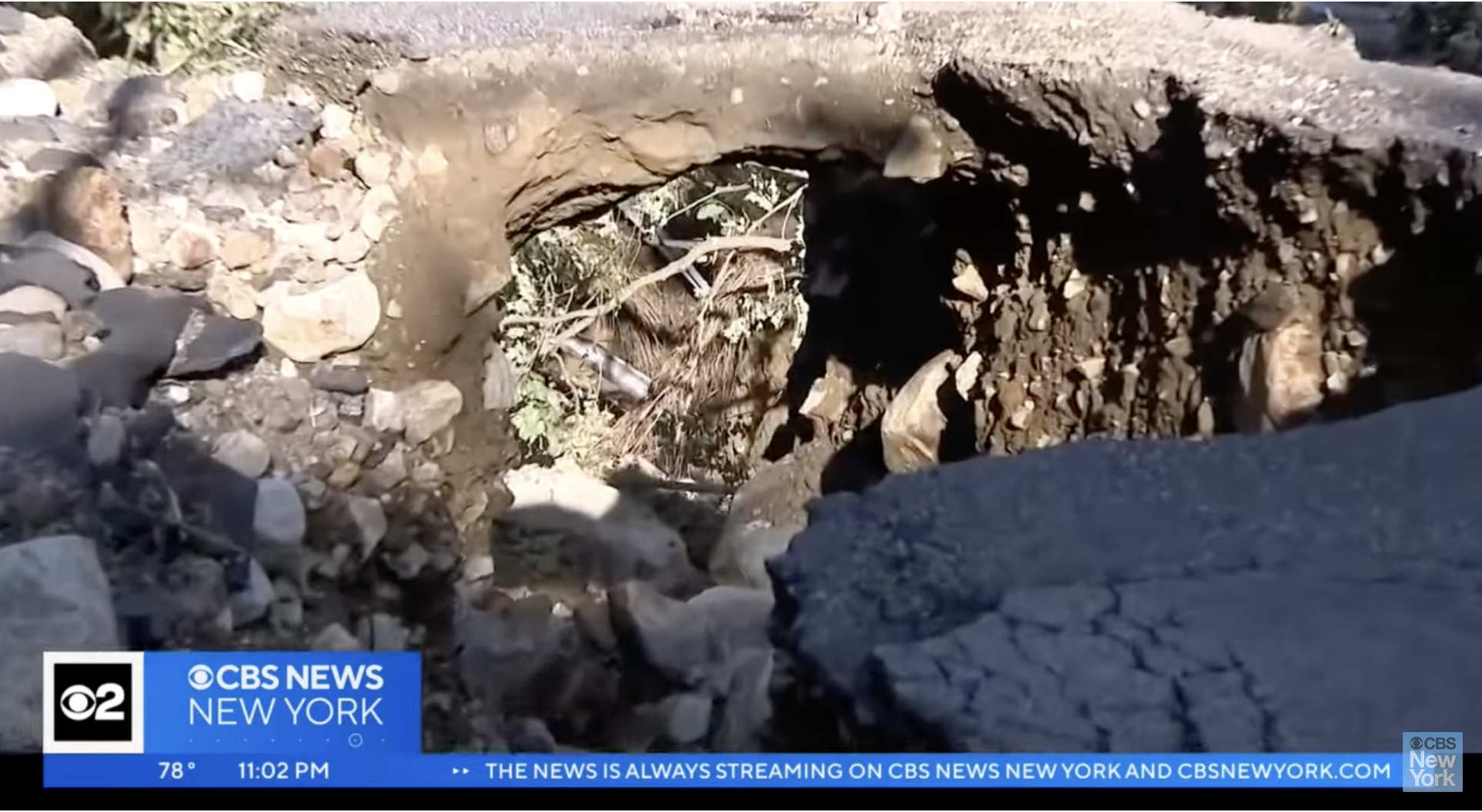 Damage caused by the floods in Hudson Valley | Source: Youtube.com/CBS News