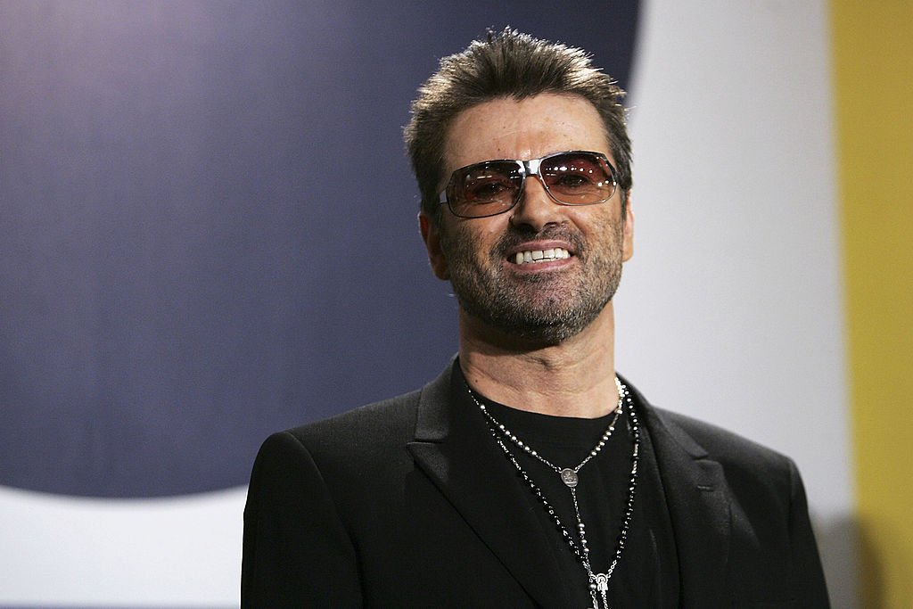 Singer George Michael poses at the "George Michael: A Different Story" Photocall during the 55th annual Berlinale International Film Festival on February 16, 2005 in Berlin, Germany | Photo: Getty Images