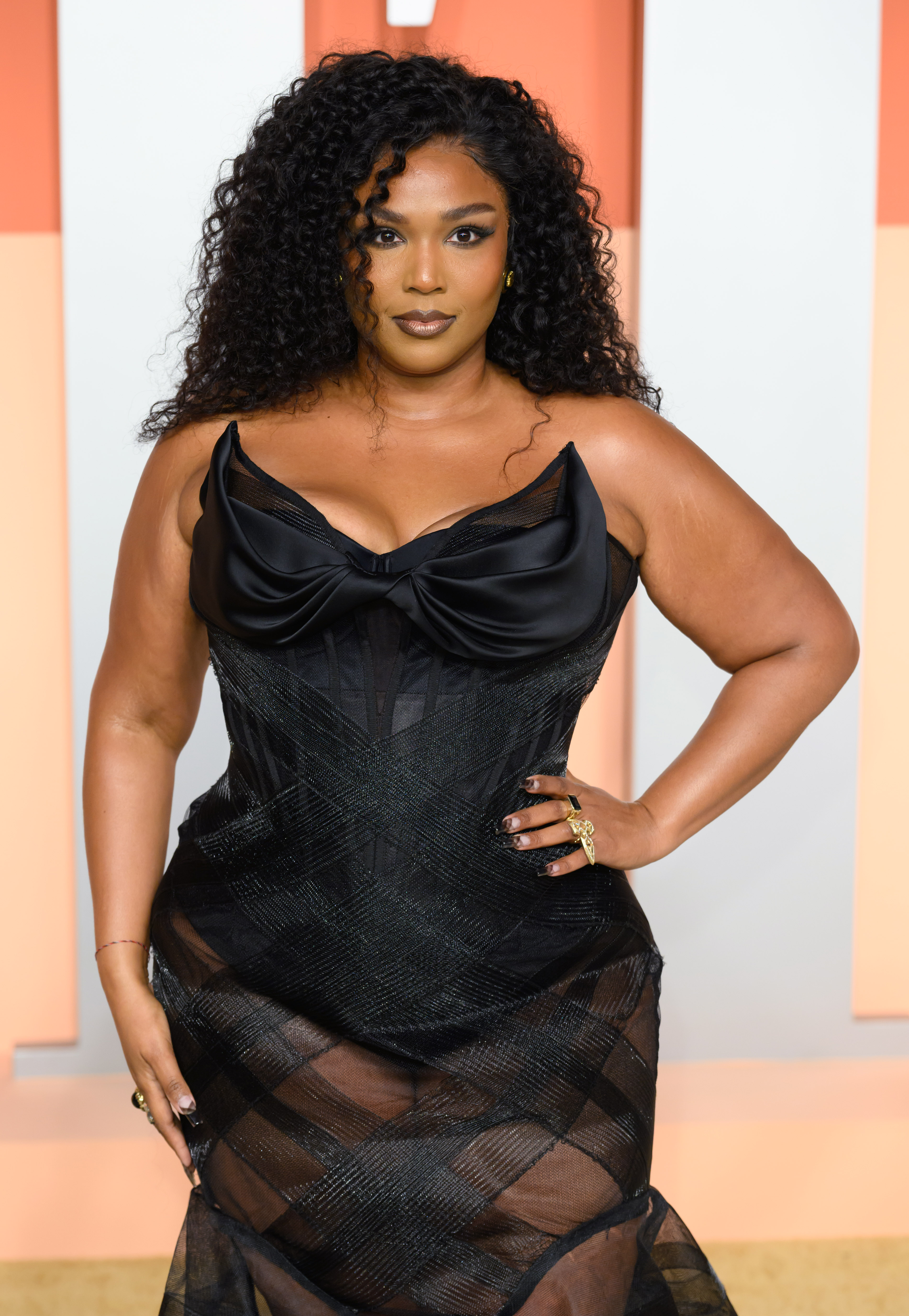 Lizzo poses at the Vanity Fair Oscar Party on March 2, 2025, in Beverly Hills, California. | Source: Getty Images