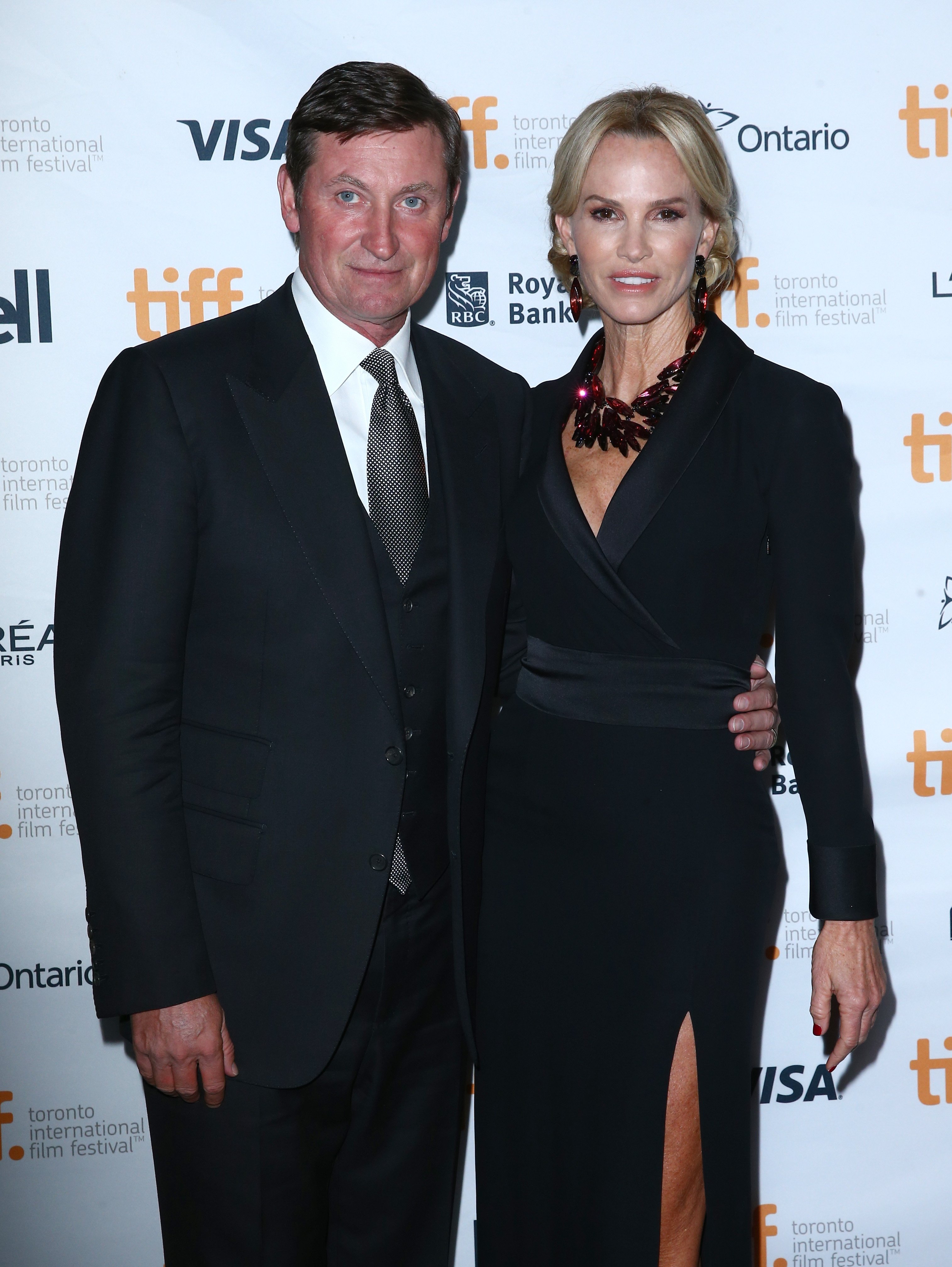 Wayne Gretzky and actress Janet Jones attend the "The Sound And The Fury" Premiere at Ryerson Theatre on September 6, 2014 in Toronto, Canada | Photo: Getty Images