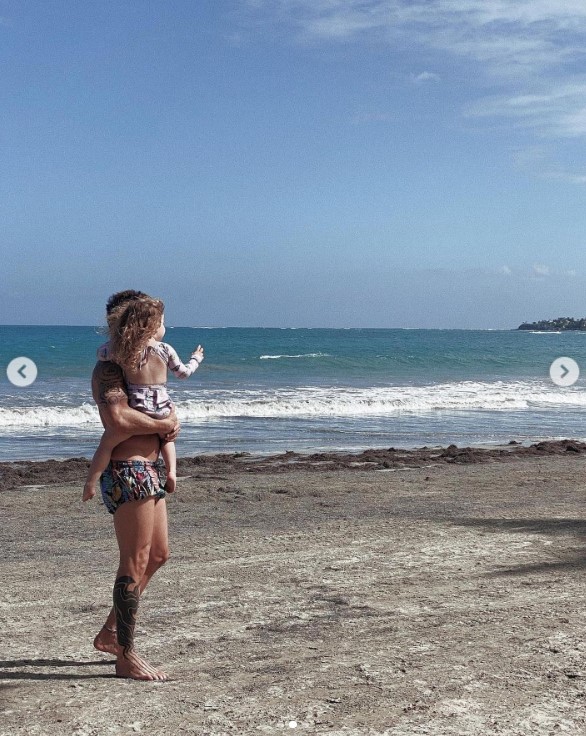 Ricky Martin and Lucia Martin-Yosef bonding at a beach in Puerto Rico in a post uploaded on December 25, 2021 | Source: Instagram/ricky_martin