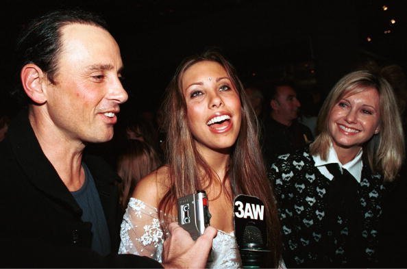 Matt Lattanzi, Chloe Lattanzi and Olivia Newton-John on June 27, 2002 in Melbourne, Victoria, Australia | Source: Getty Images