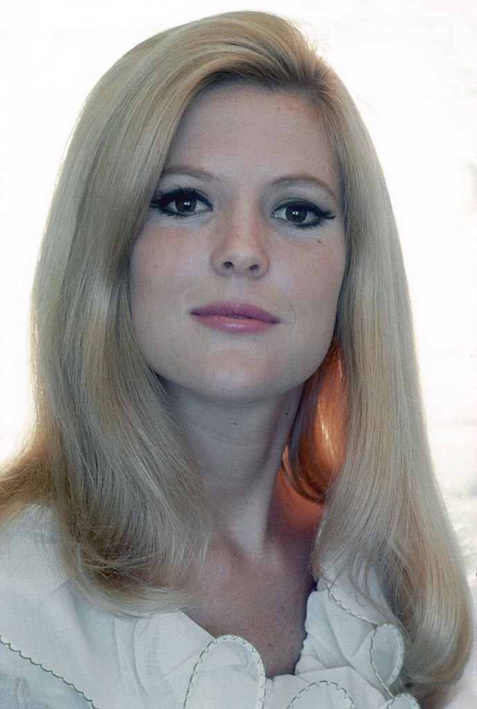 Meredith MacRae