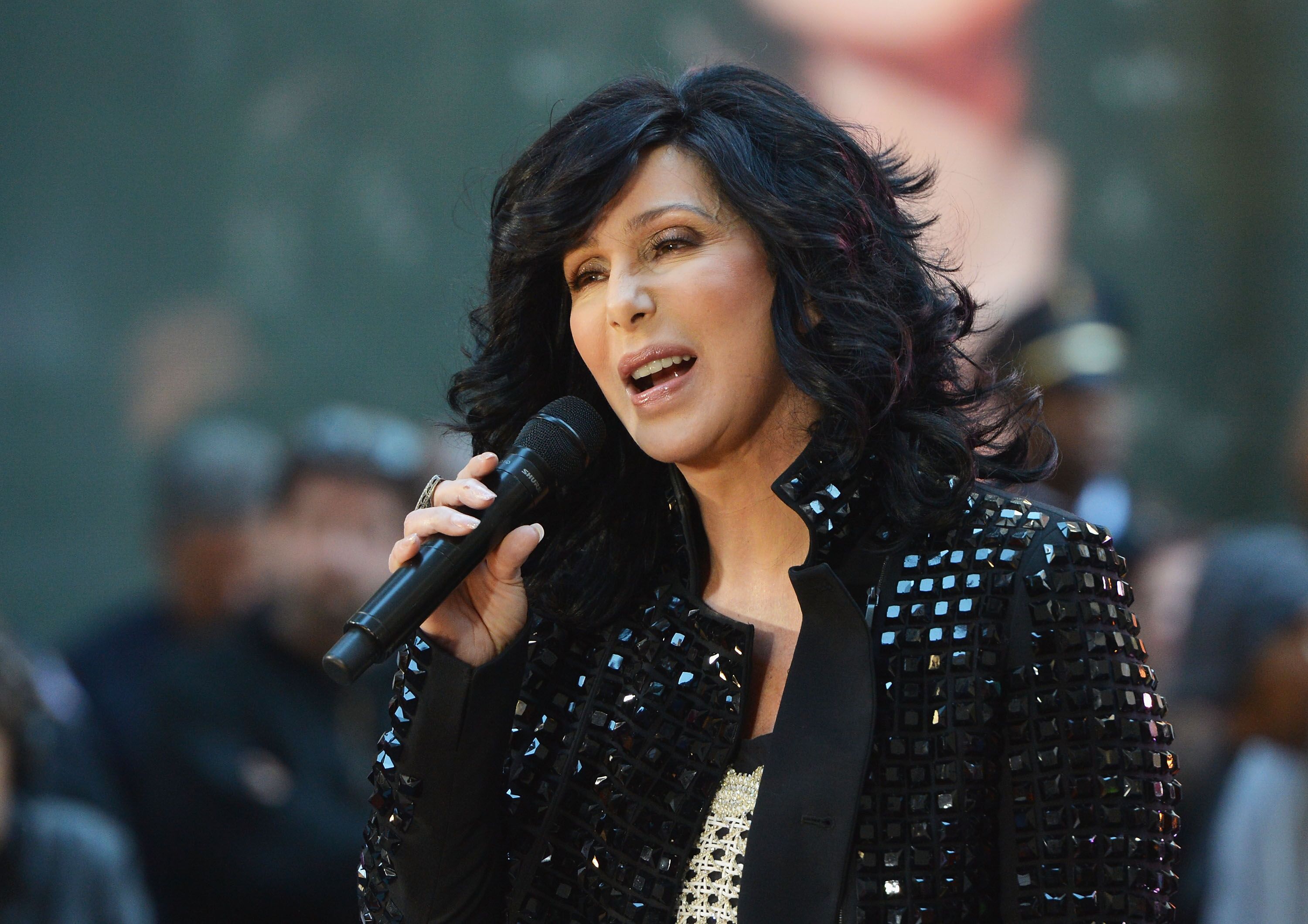 Cher performs on NBC's "Today Show" on September 23, 2013 | Soure: Getty Images