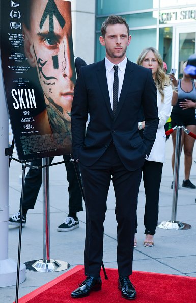 Jamie Bell assiste à la projection spéciale de A24's "Skin" à ArcLight Hollywood le 11 juillet 2019 à Hollywood, Californie. | Photo : Getty Images Jamie Bell assiste à la projection spéciale de A24's "Skin" à ArcLight Hollywood le 11 juillet 2019 à Hollywood, Californie. | Photo : Getty Images