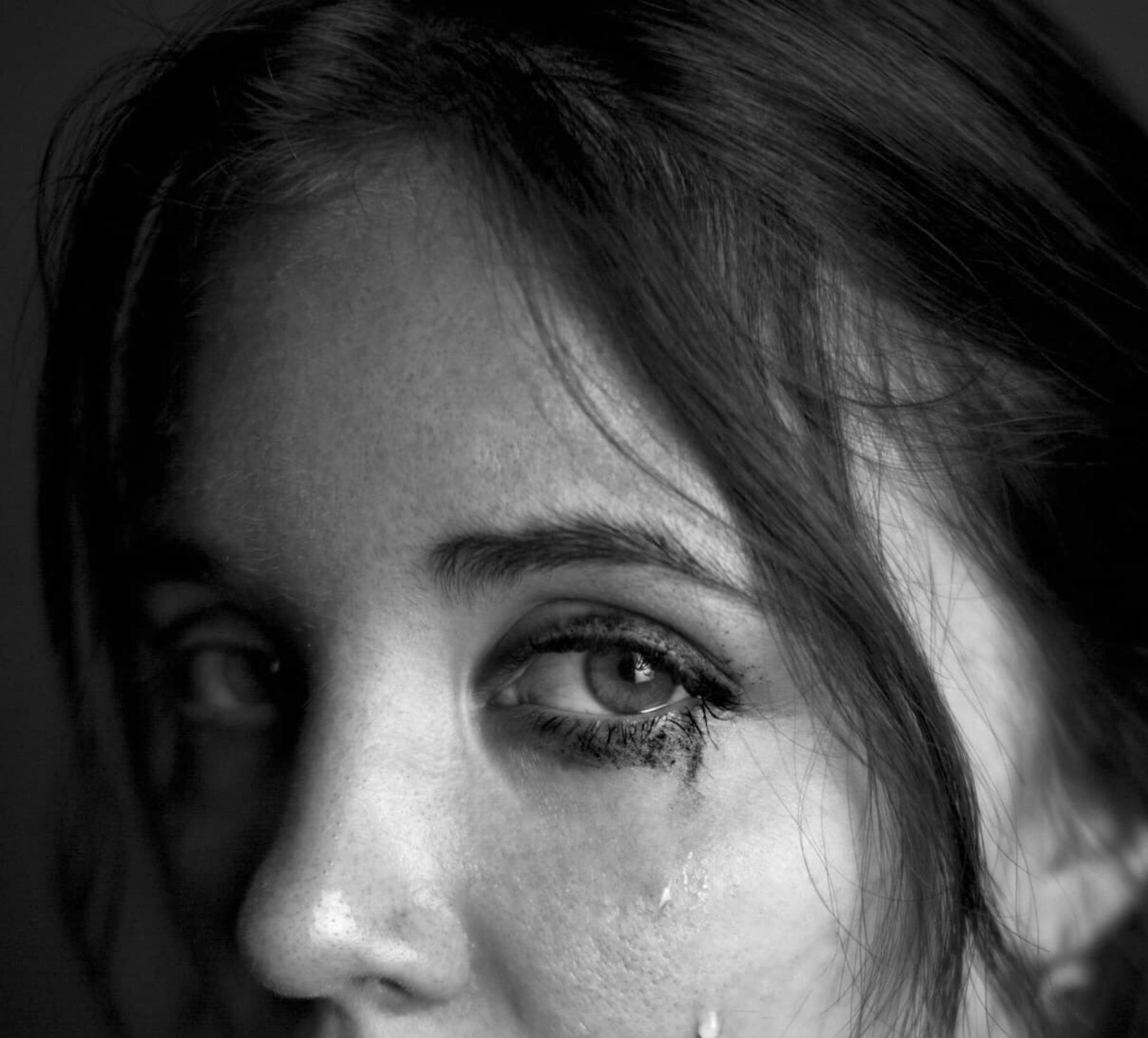 A teary-eyed woman | Source: Pexels