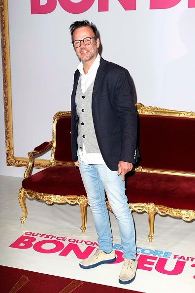L'acteur Pierre-Francois Martin-Laval alias PEF assiste à la première de "Qu'est Ce Qu'on a Encore Fait au Bon Dieu". |Photo : Getty Images.