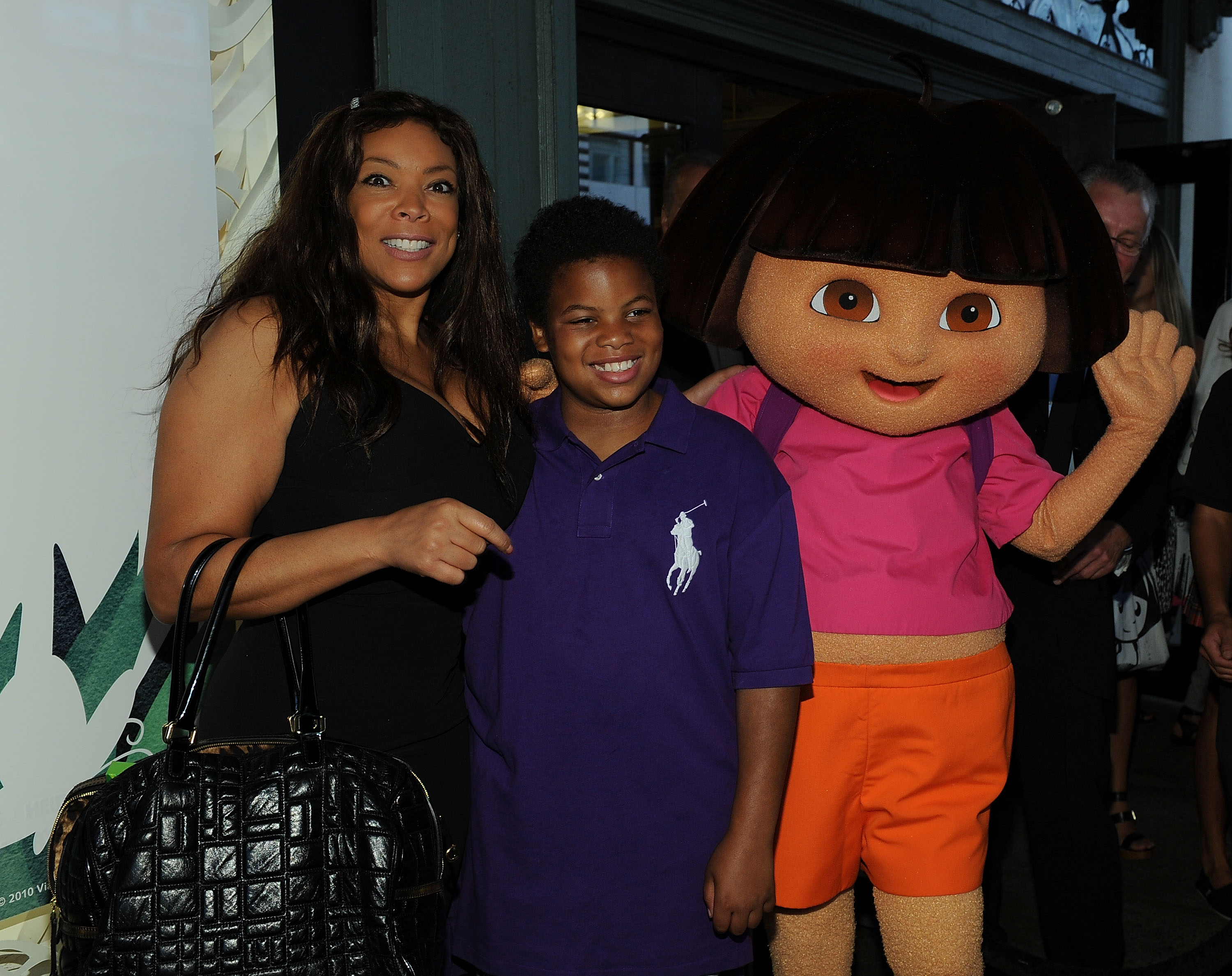 Wendy Williams and her son Kevin Hunter Jr. at Nickelodeon's Beyond the Backpack Kicks off Auction of Celebrity Backpacks on August 10, 2010, in New York City | Source: Getty Images