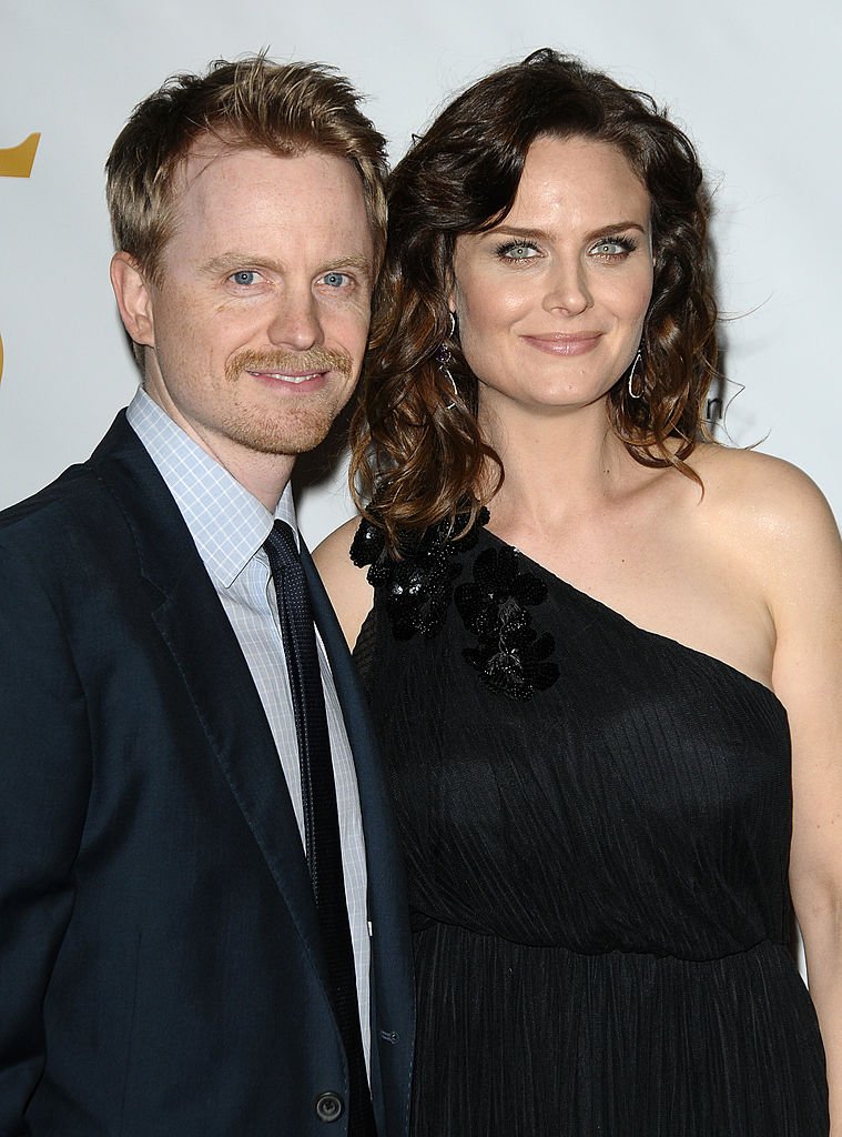Emily Deschanel und Ehemann David Hornsby | Quelle: Getty Images