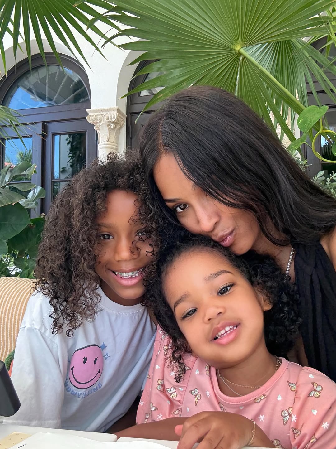Ciara with her daughters, Sienna and Amora Wilson. | Source: Instagram/ciara