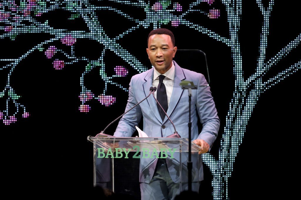 John Legend speaks onstage at the 2019 Baby2Baby Gala presented by Paul Mitchell | Photo: Getty Images
